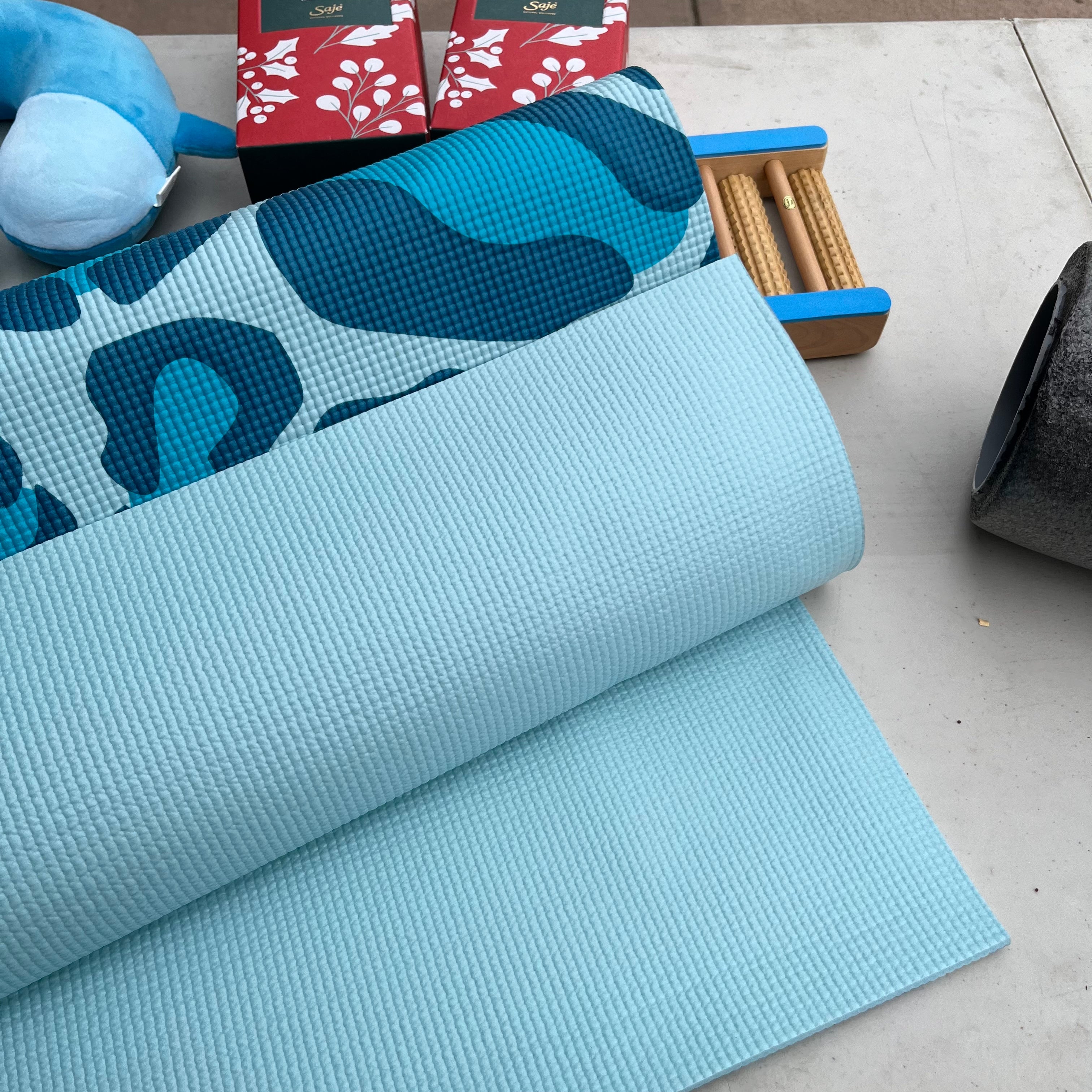 D706 Home Grouping (yoga mat, foam roller and more)
