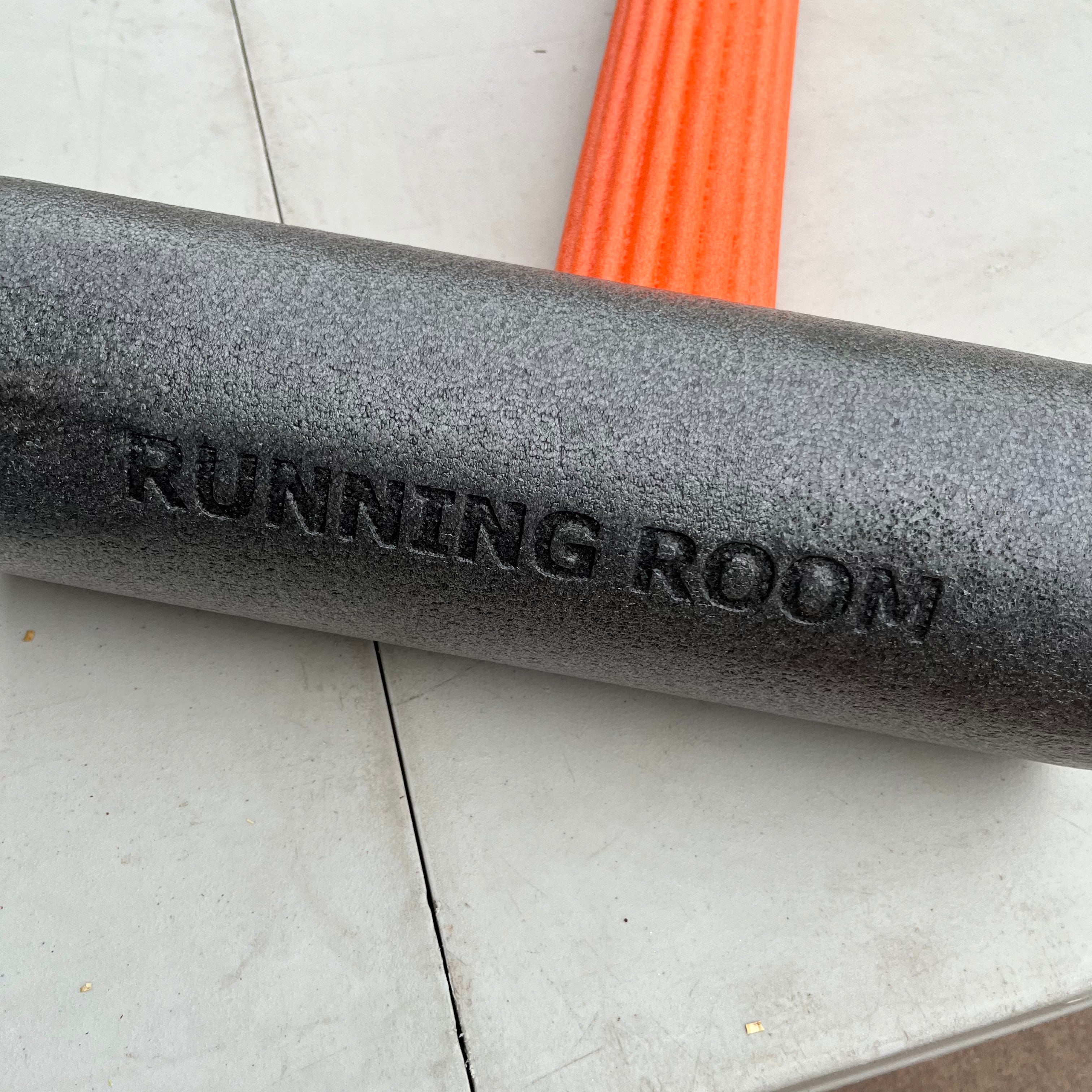 D706 Home Grouping (yoga mat, foam roller and more)