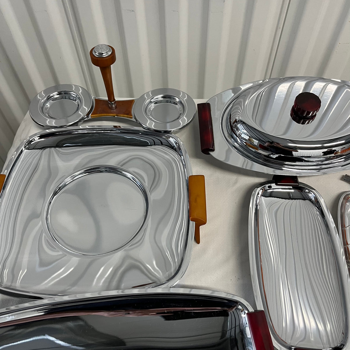 U905 Vintage Entertainment Grouping (butter warmer and more)