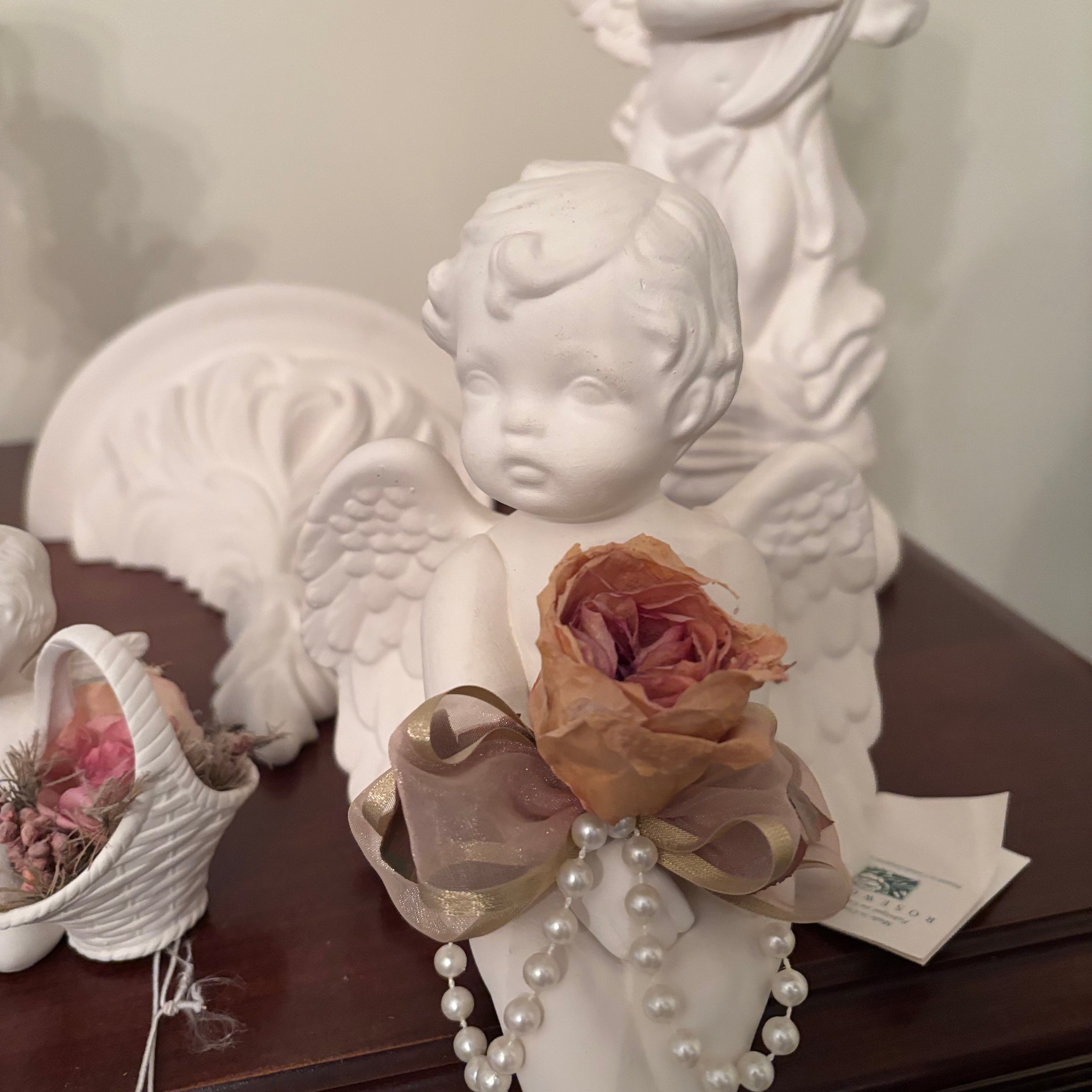 F152 Cherub Decor Grouping (candle holders and more)