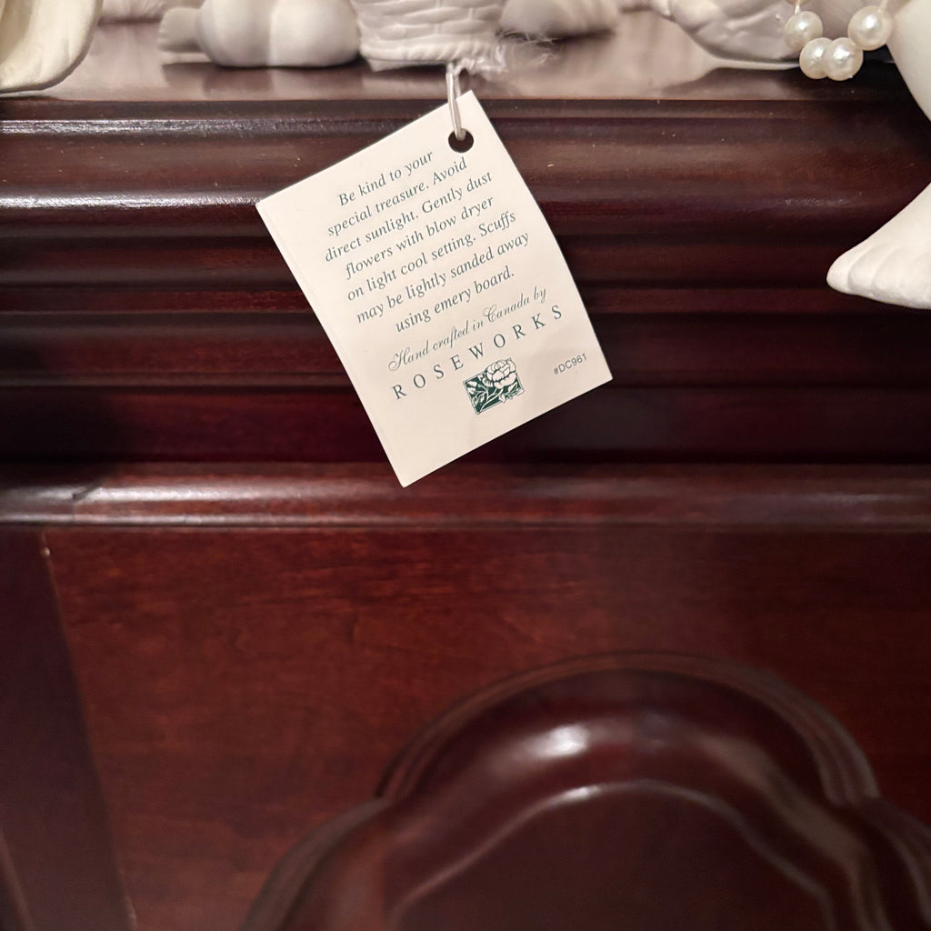 F152 Cherub Decor Grouping (candle holders and more)