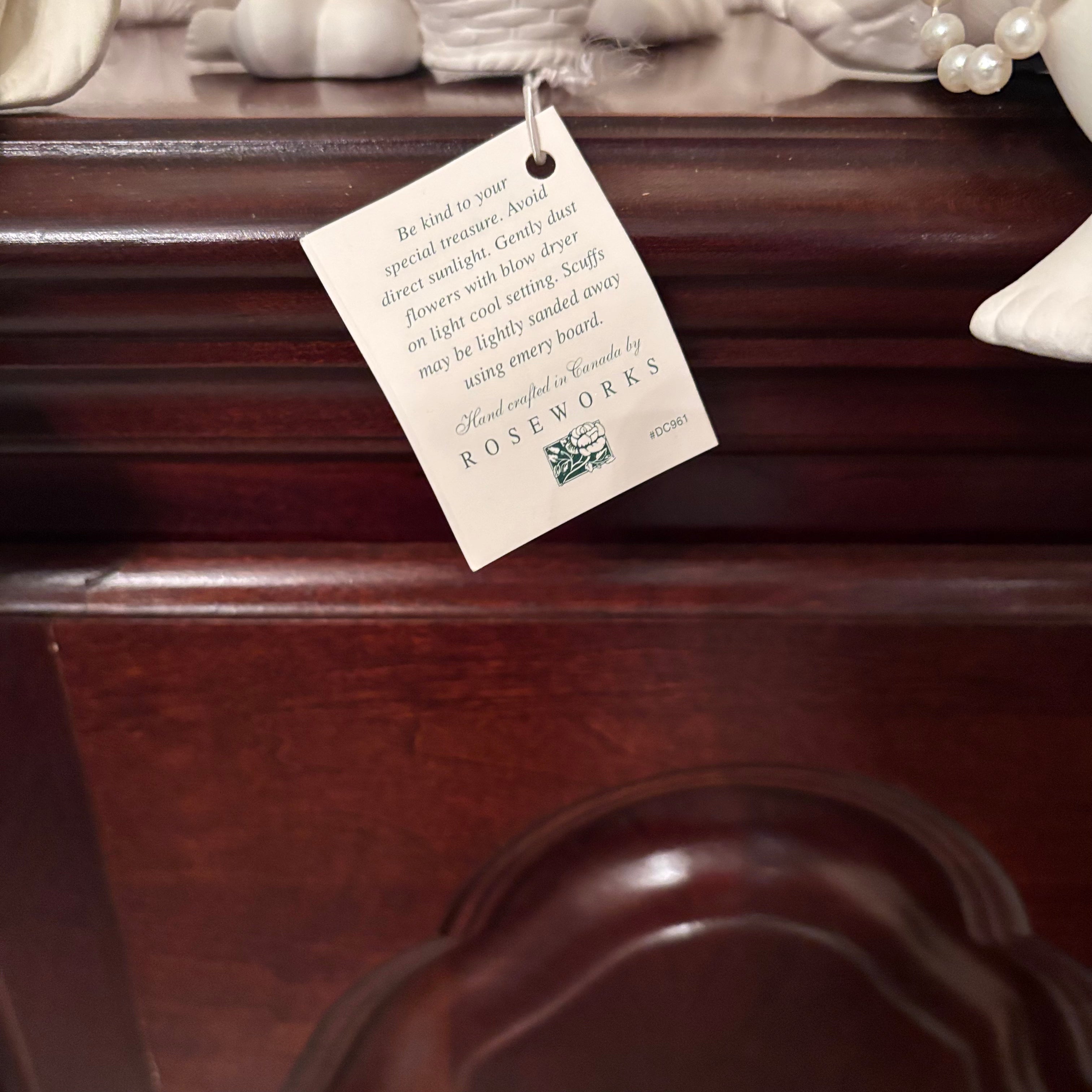 F152 Cherub Decor Grouping (candle holders and more)