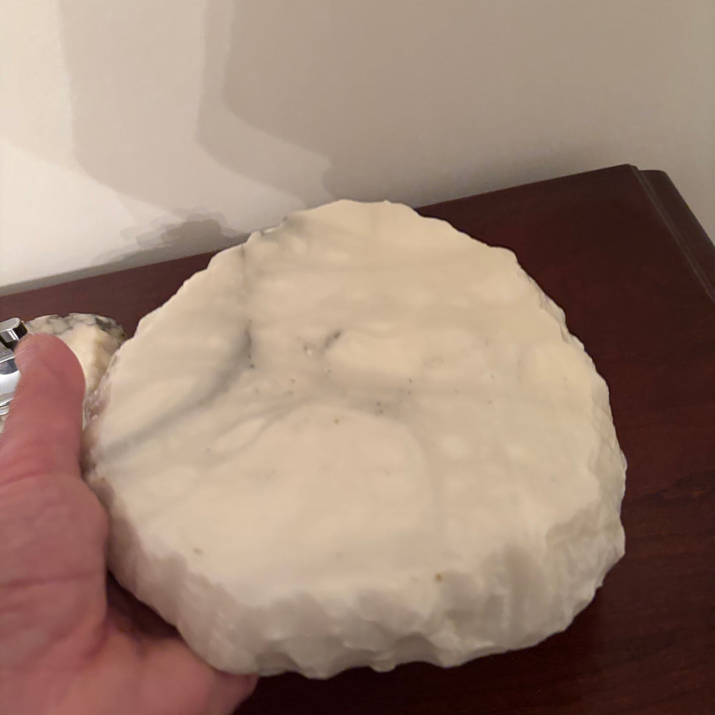 F154 Italian alabaster ashtray (5”) and lighter