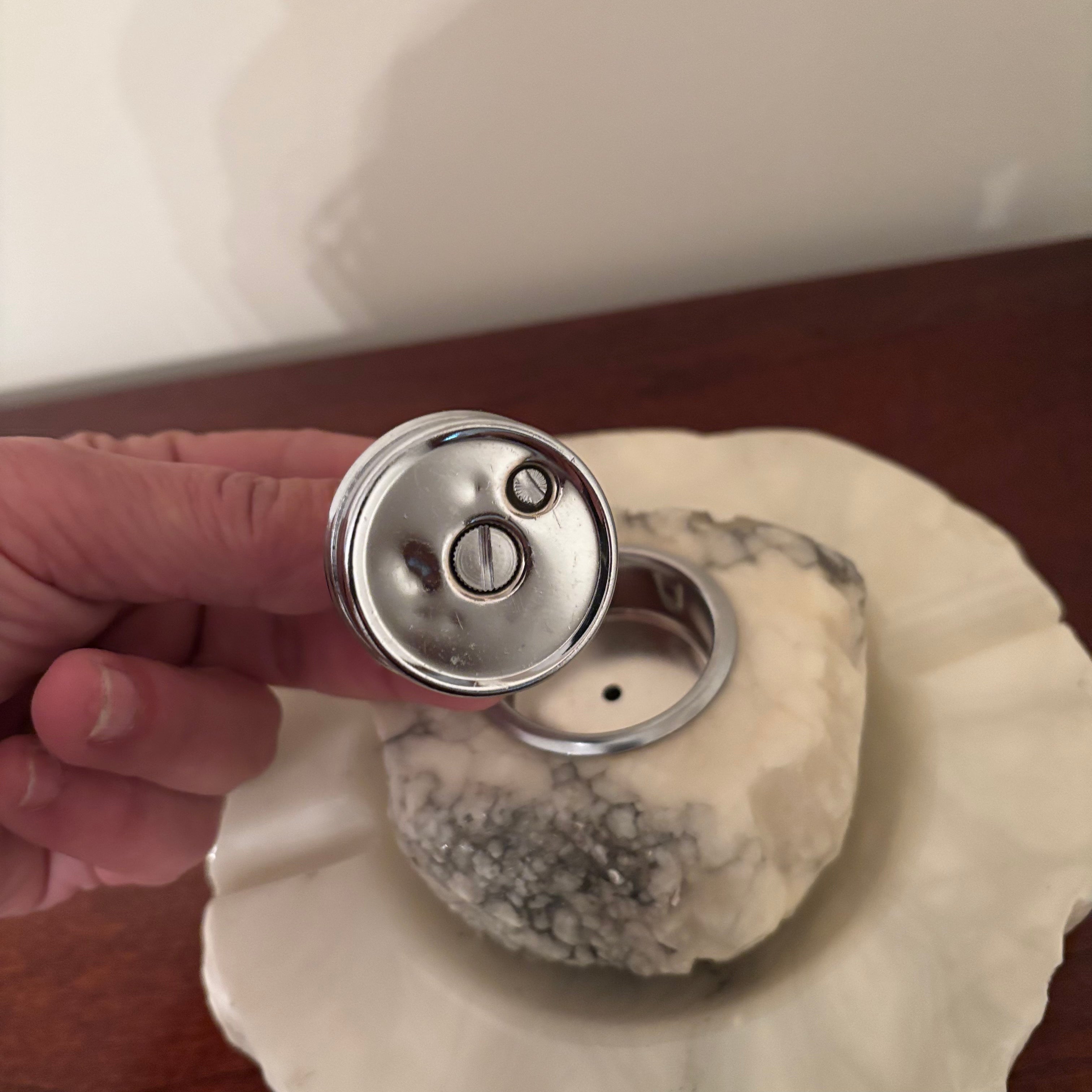 F154 Italian alabaster ashtray (5”) and lighter