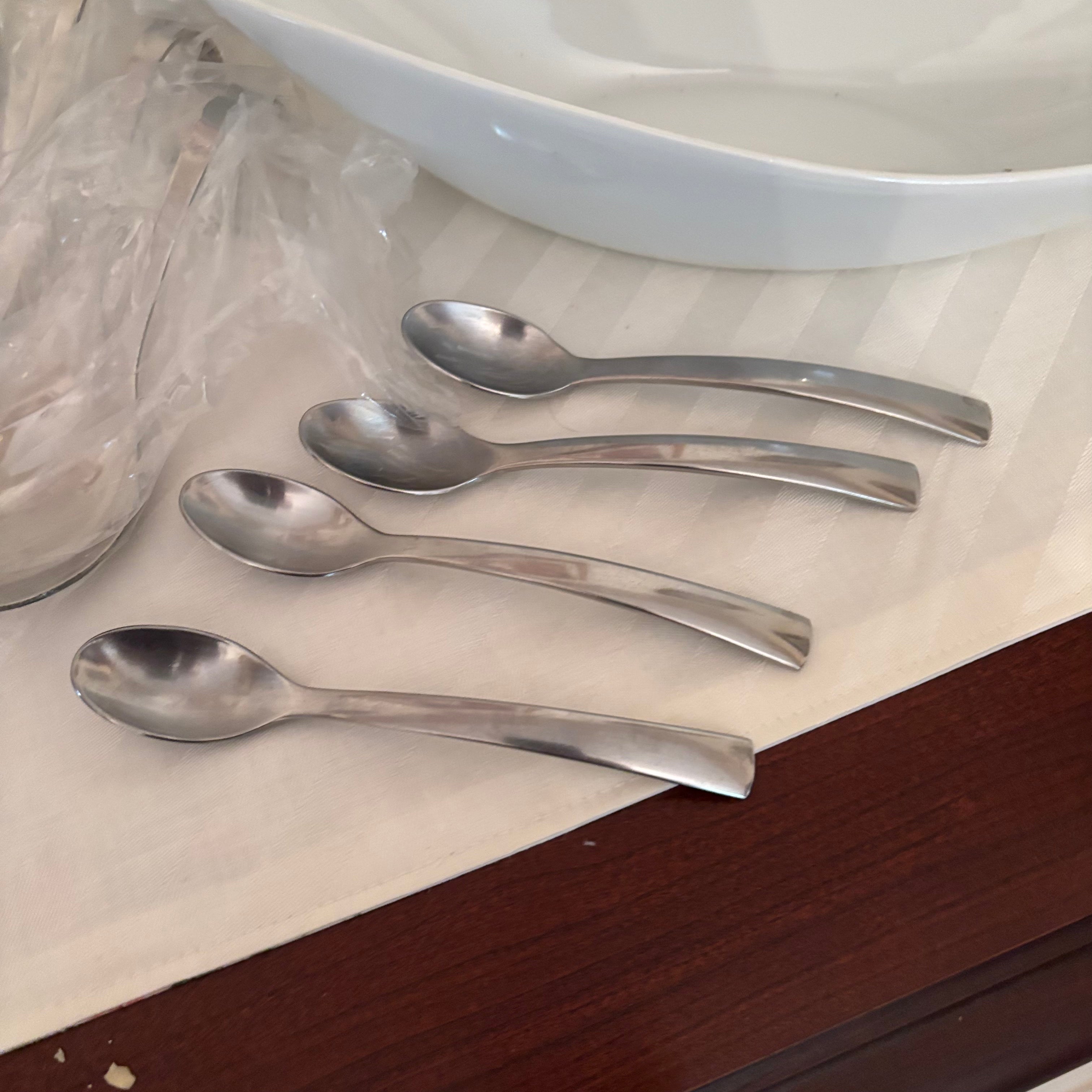 F163 Serving bowl grouping