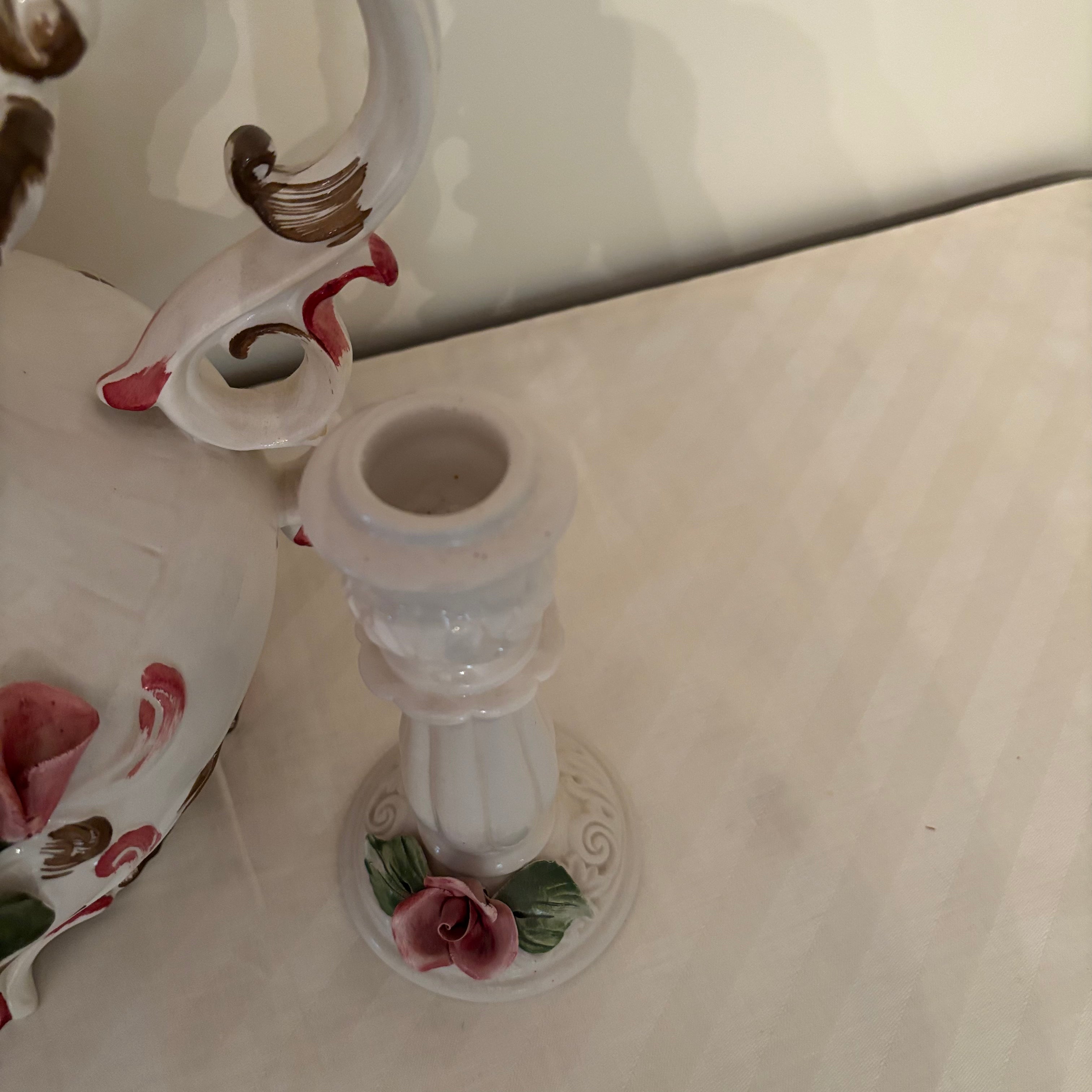 F164 Vintage grouping (Capodimonte rose soup tureen and candle holders)