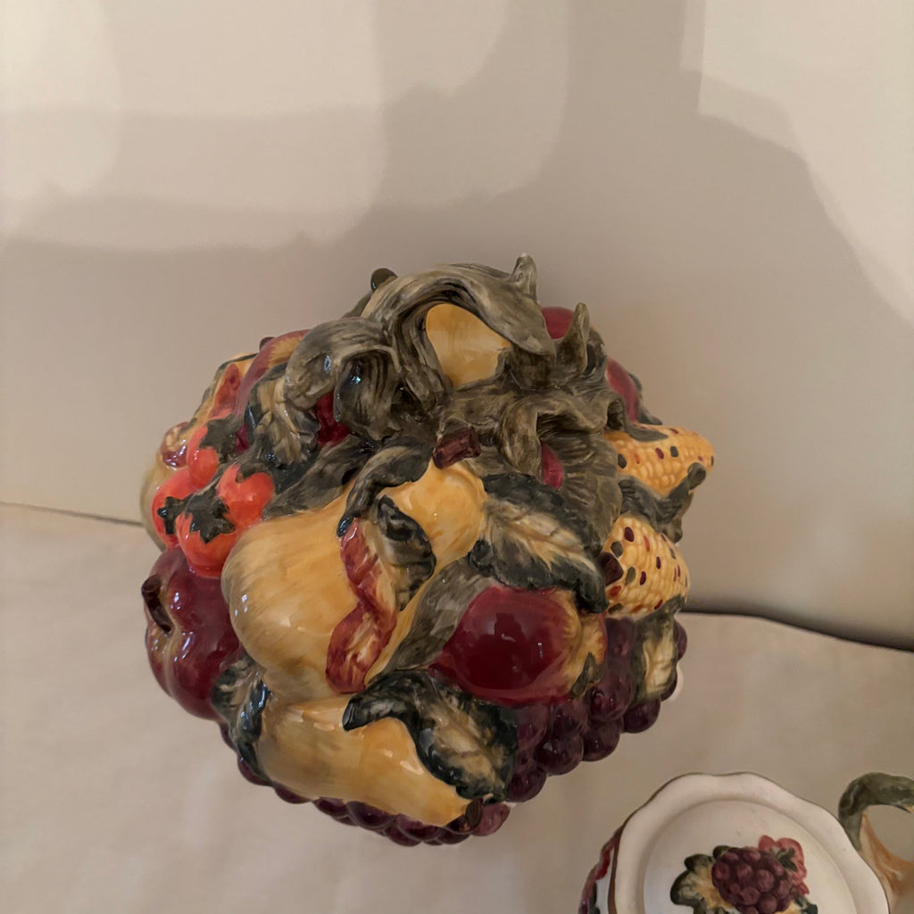 F168 Vintage ceramic grouping (fruit bowl cookie jar and more)