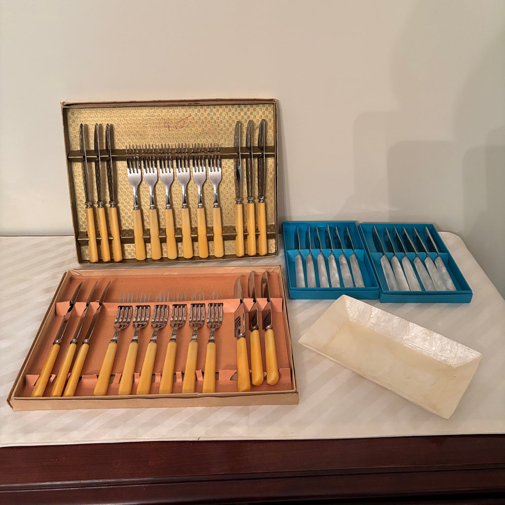 F173 Vintage Cutlery Grouping (Birks Mother of Pearl handled knives and fish knife set)