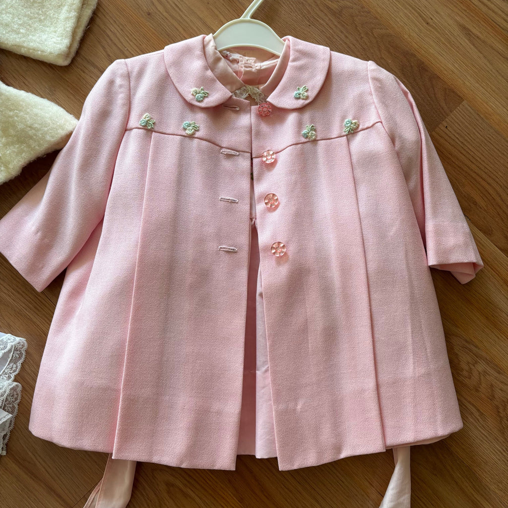 F176 Vintage infant and toddler girls clothing grouping