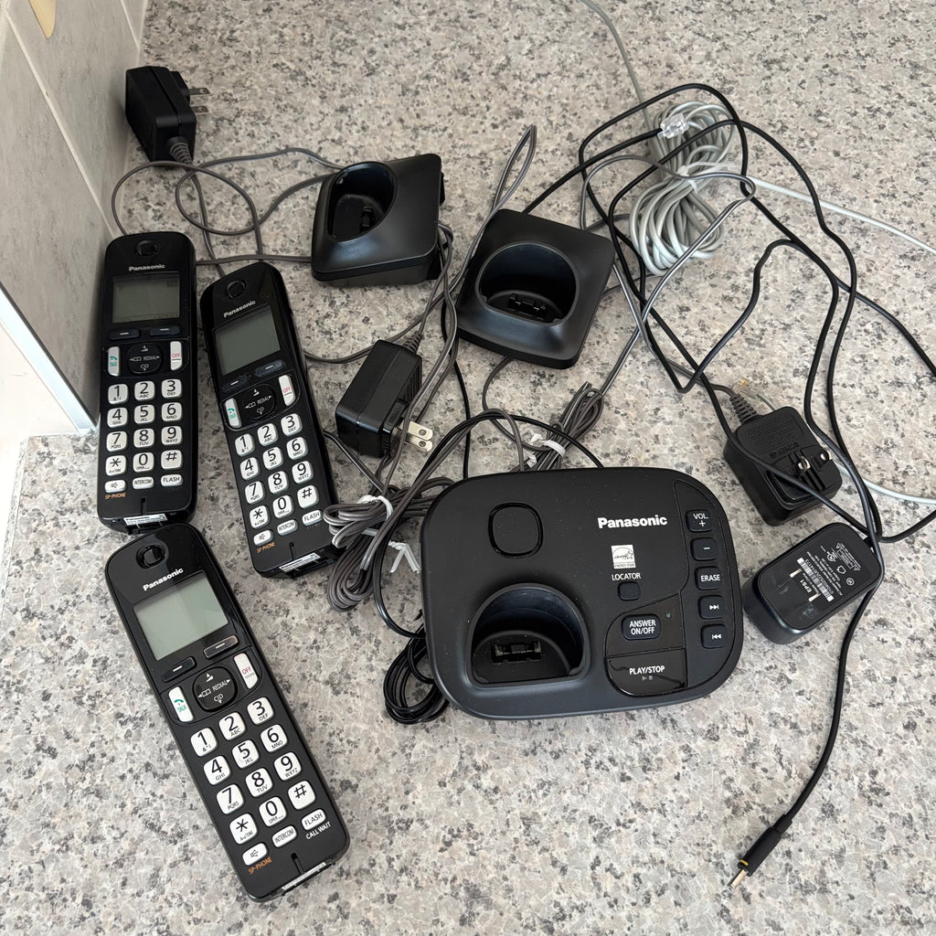 E783 Cordless phone grouping