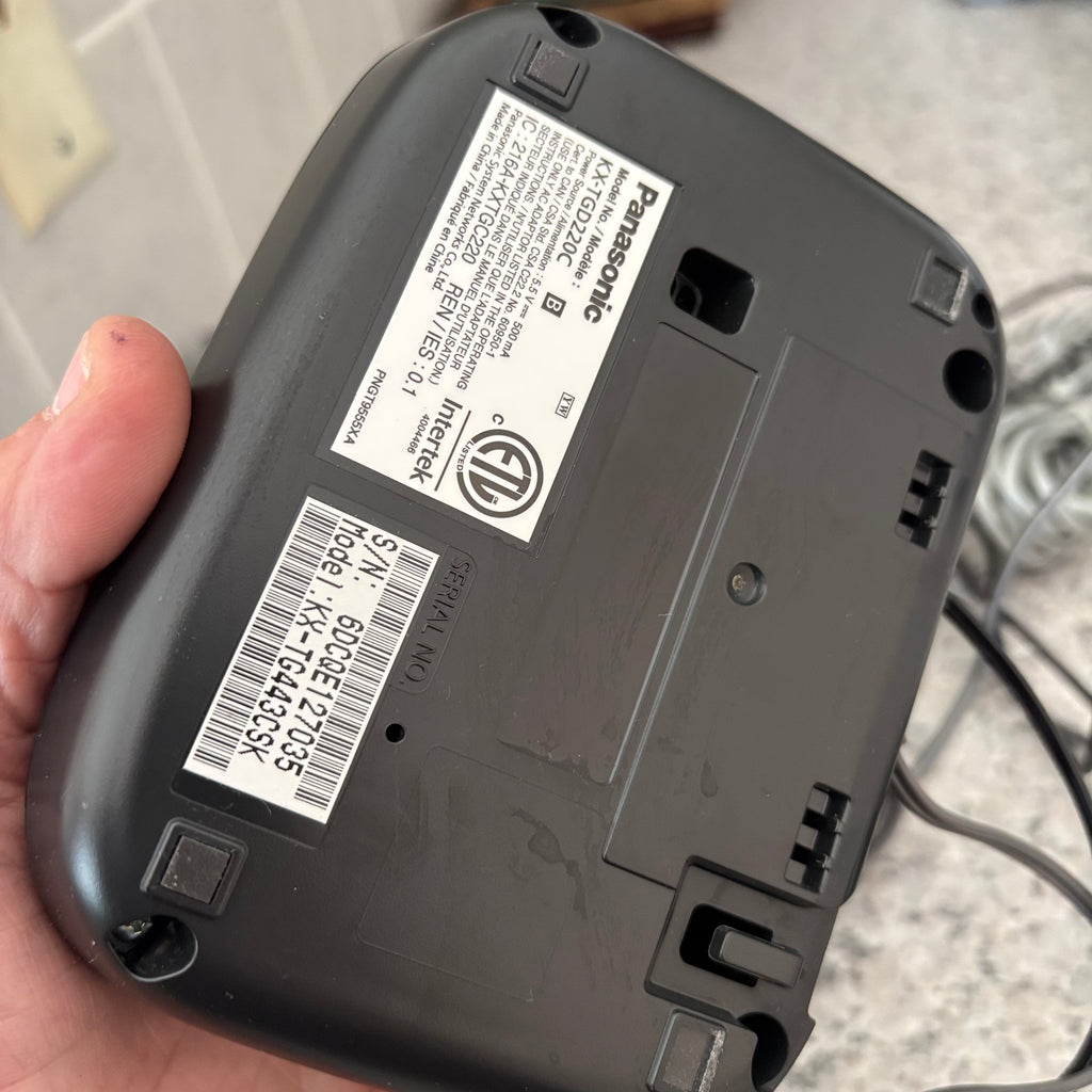 E783 Cordless phone grouping