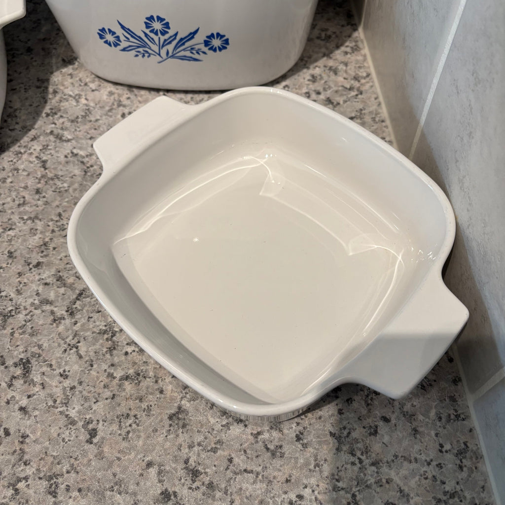 F799 Vintage Corningware Grouping (cornflower and more)