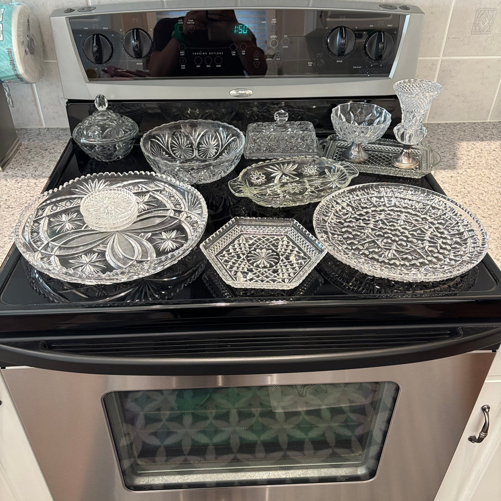 F800 Vintage Glass and Crystal Grouping