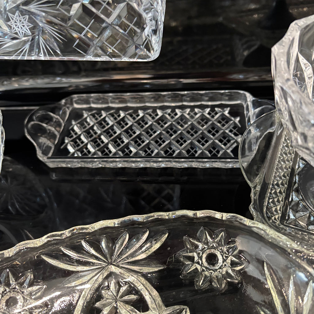 F800 Vintage Glass and Crystal Grouping