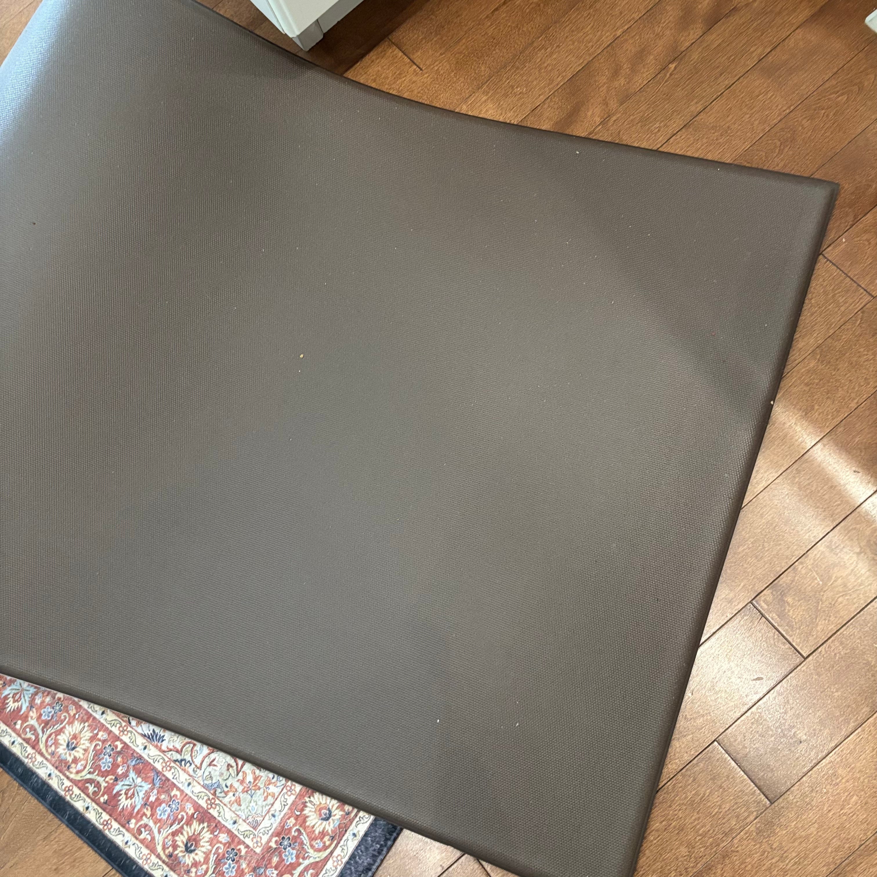 F802 Thick rubber backed kitchen area rug and front entry rug