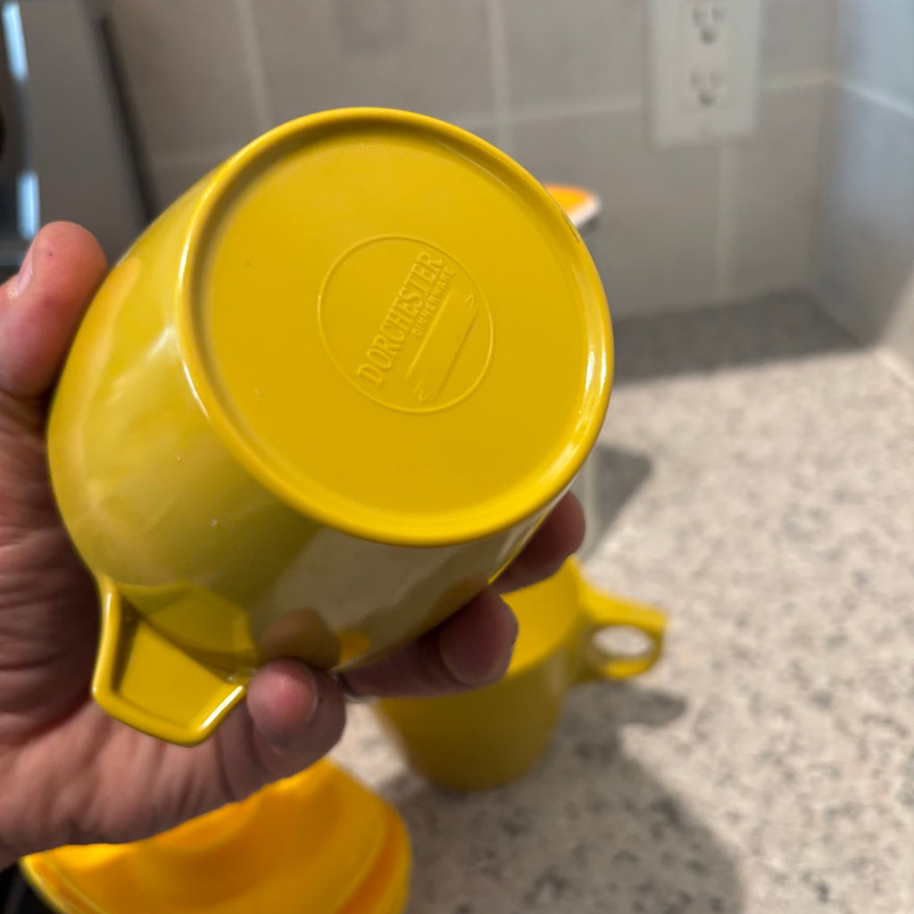 F803 Vintage Kitchen Grouping (Tupperware and more)