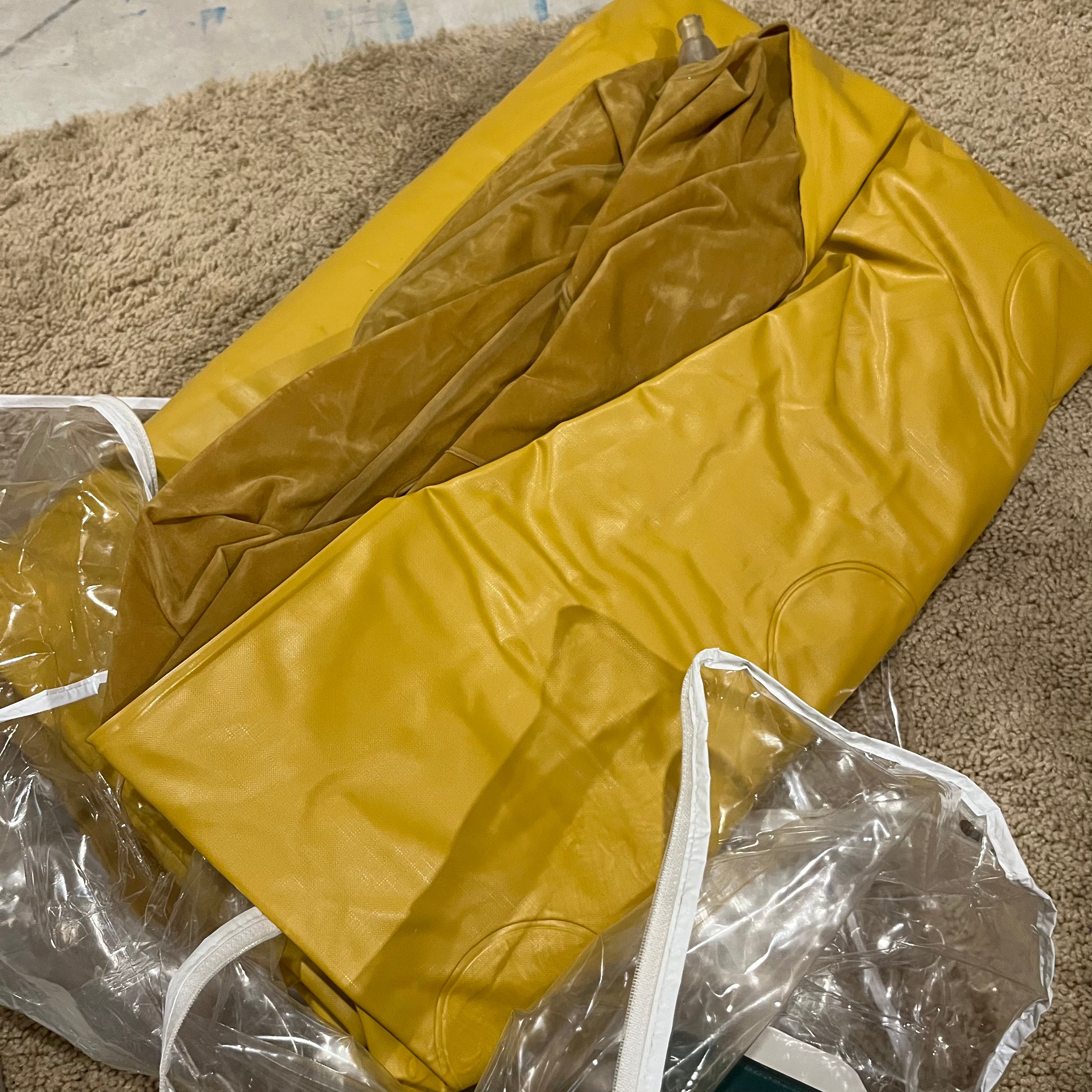 E543 Air mattress grouping