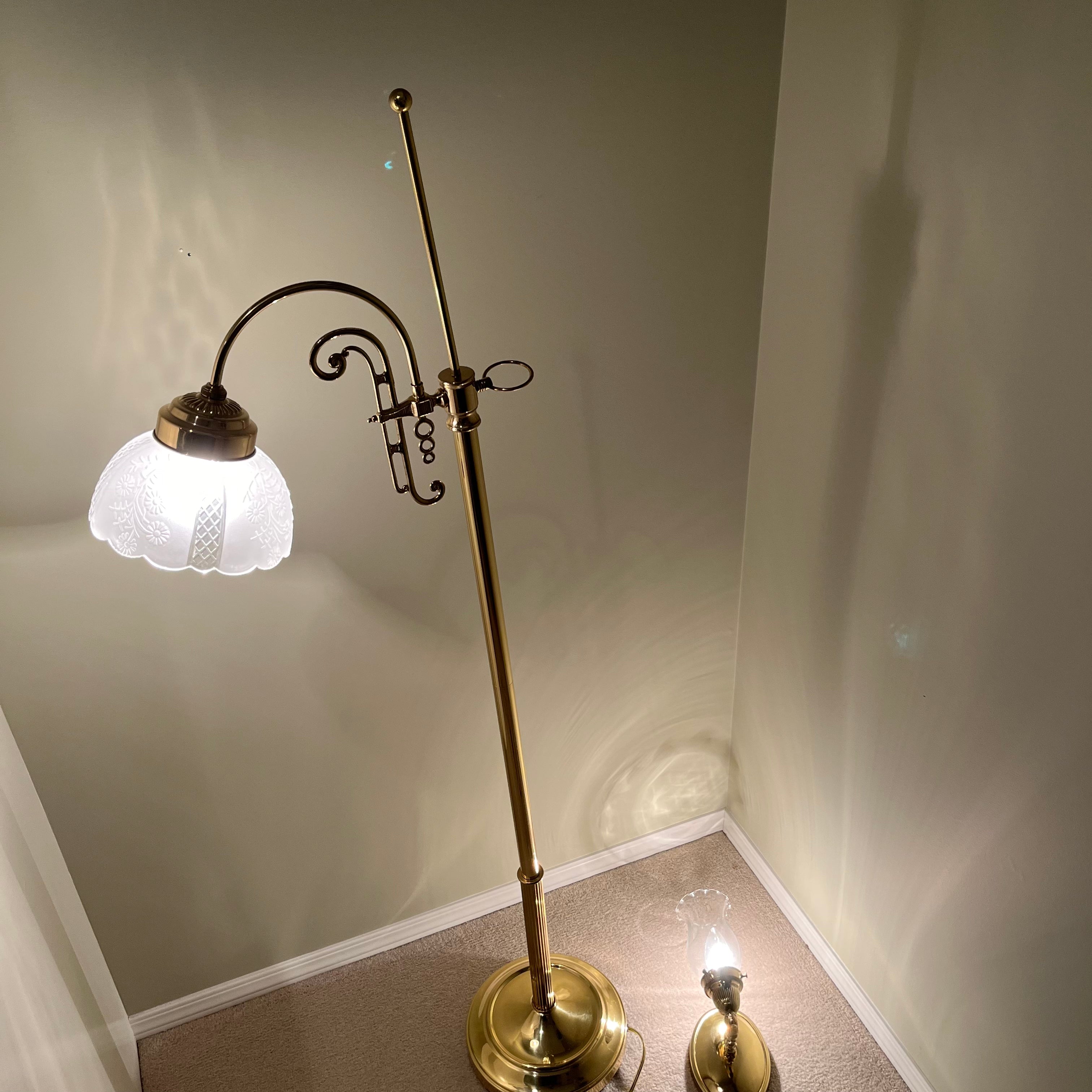 E545 2 Vintage brass lamps