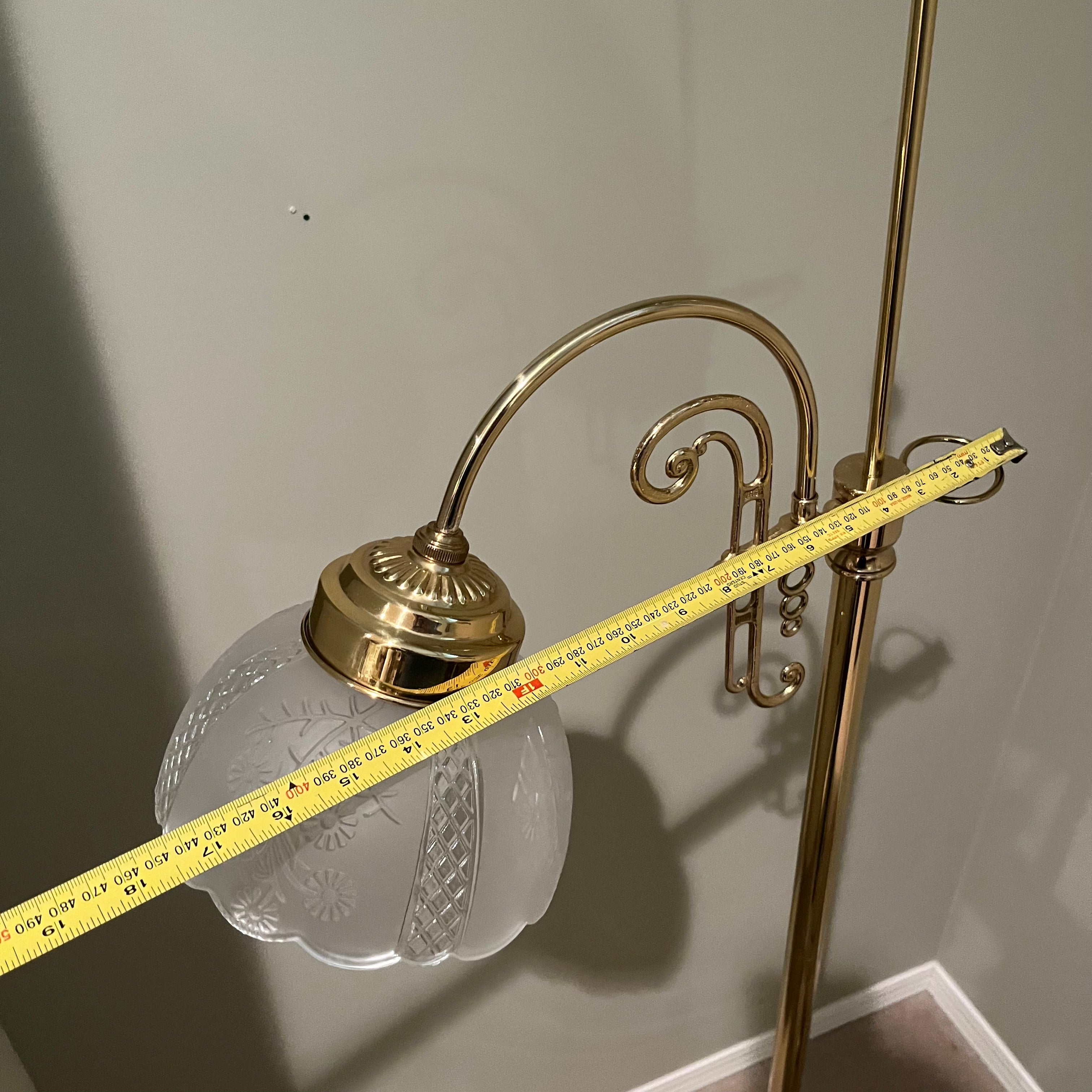 E545 2 Vintage brass lamps