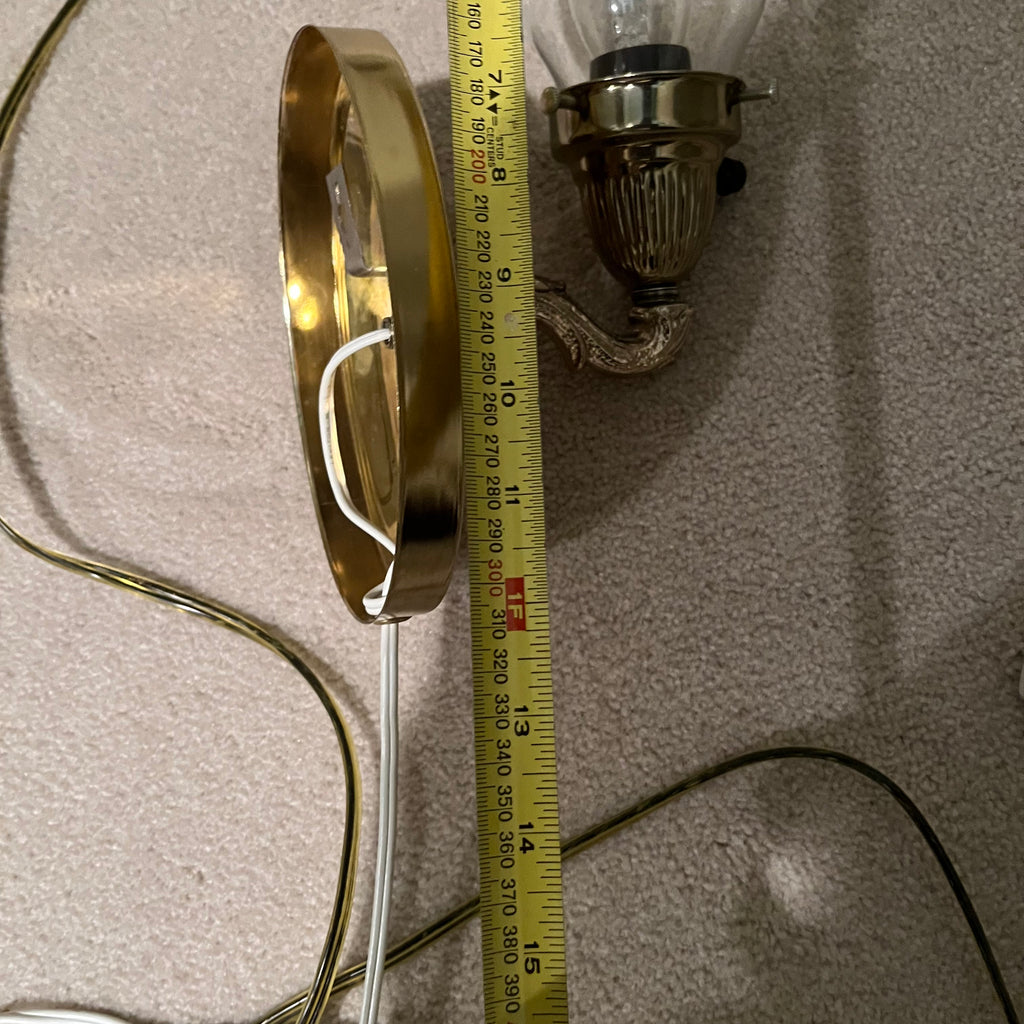 E545 2 Vintage brass lamps
