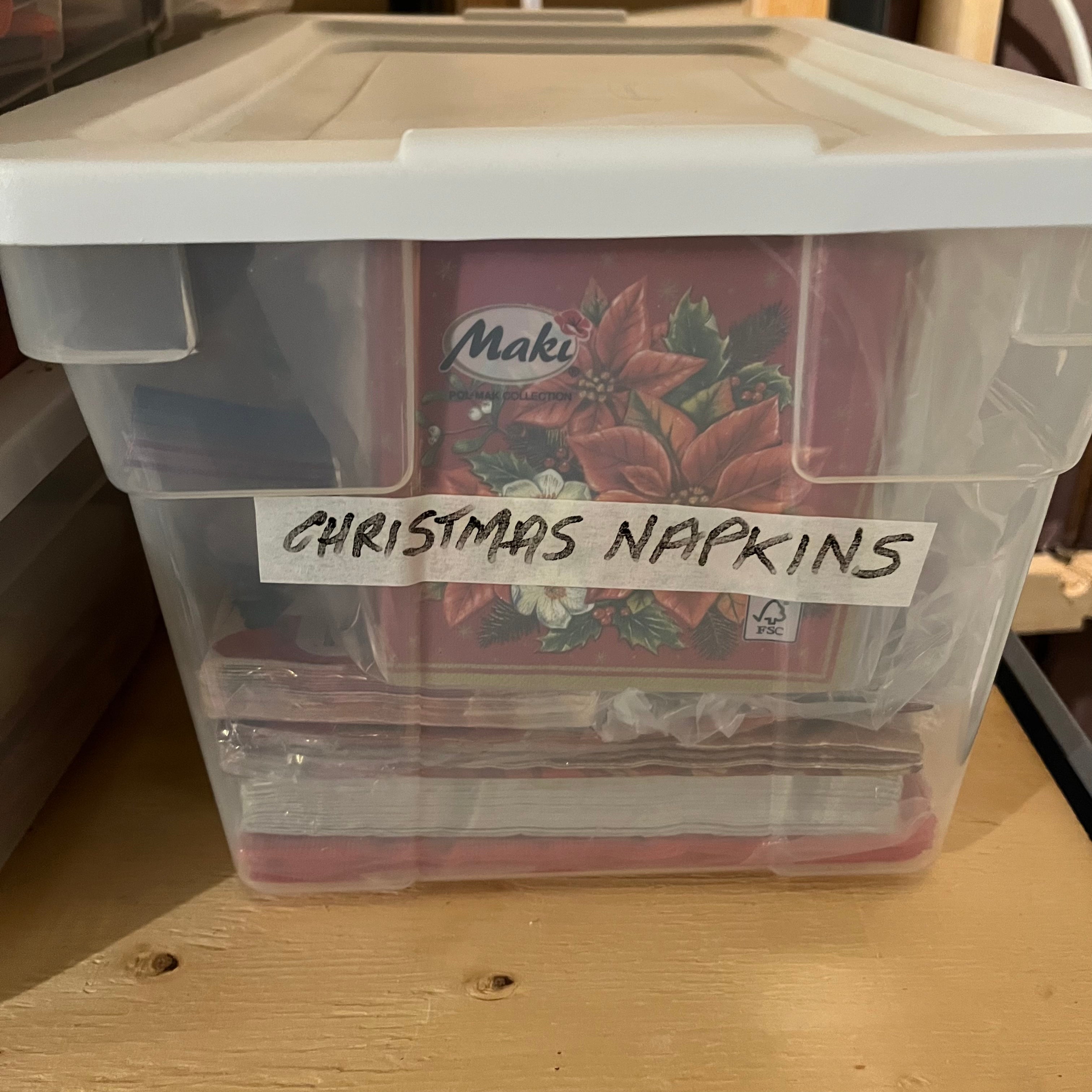 E546 Christmas and more Grouping