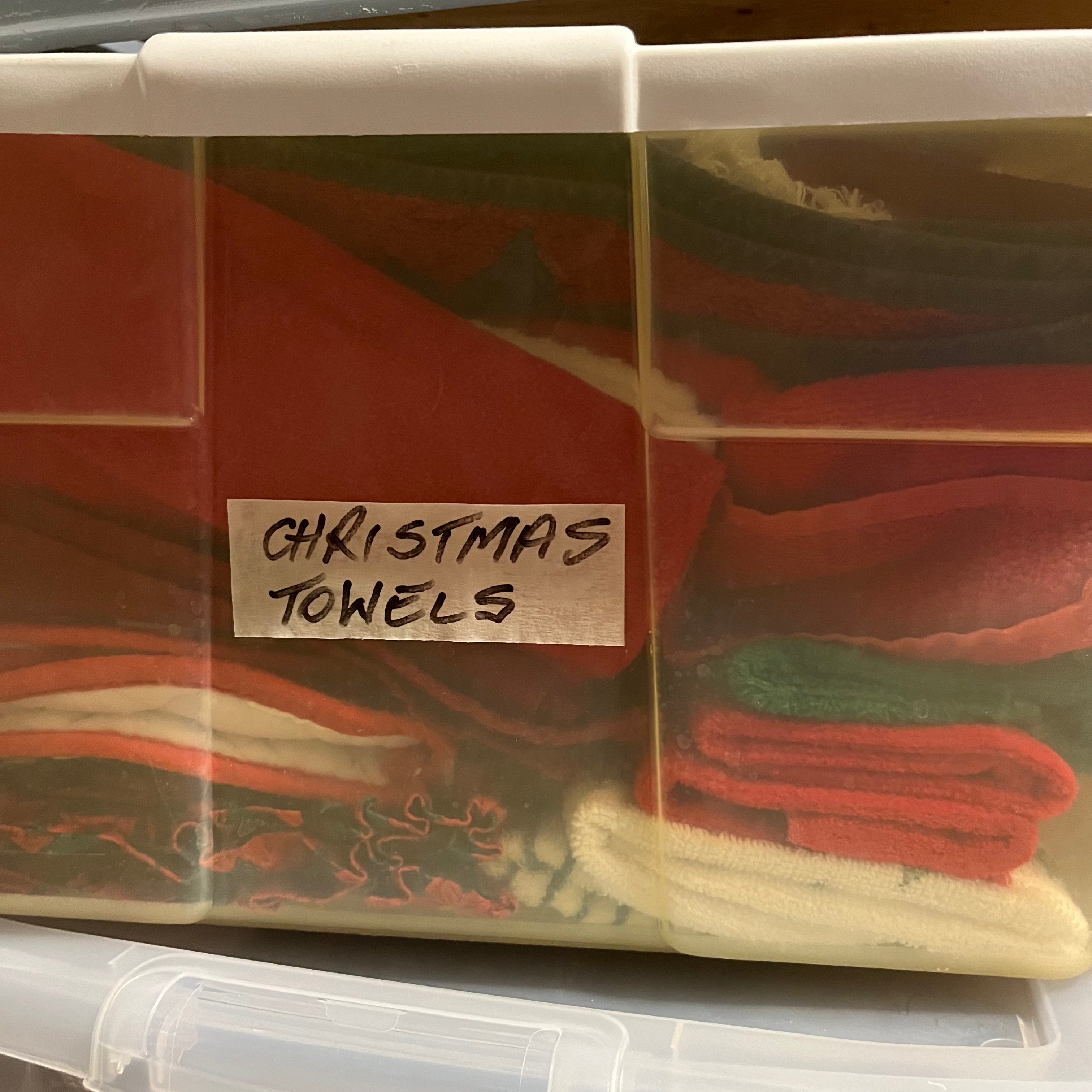 E554 Christmas grouping (stocking hangers and more)