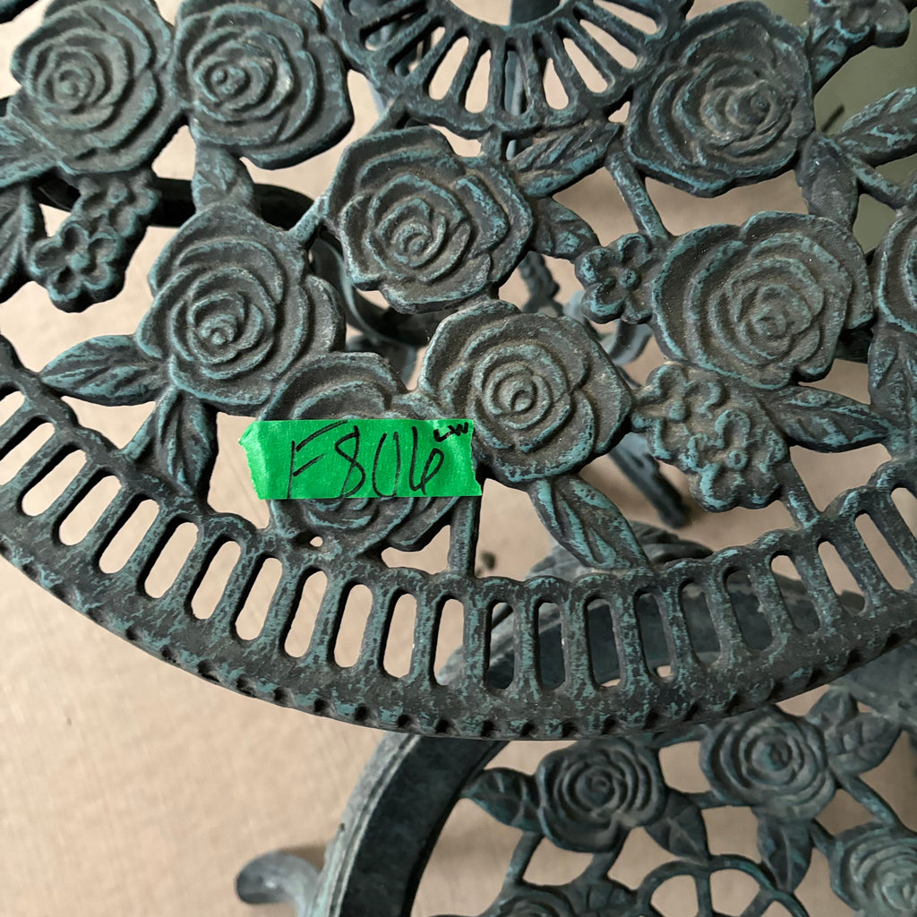 F806 Rose patterned bistro set (table and two chairs) ***aluminum cast