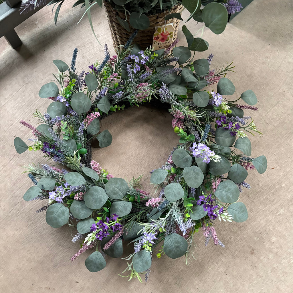F807 Faux Flower and wreath grouping