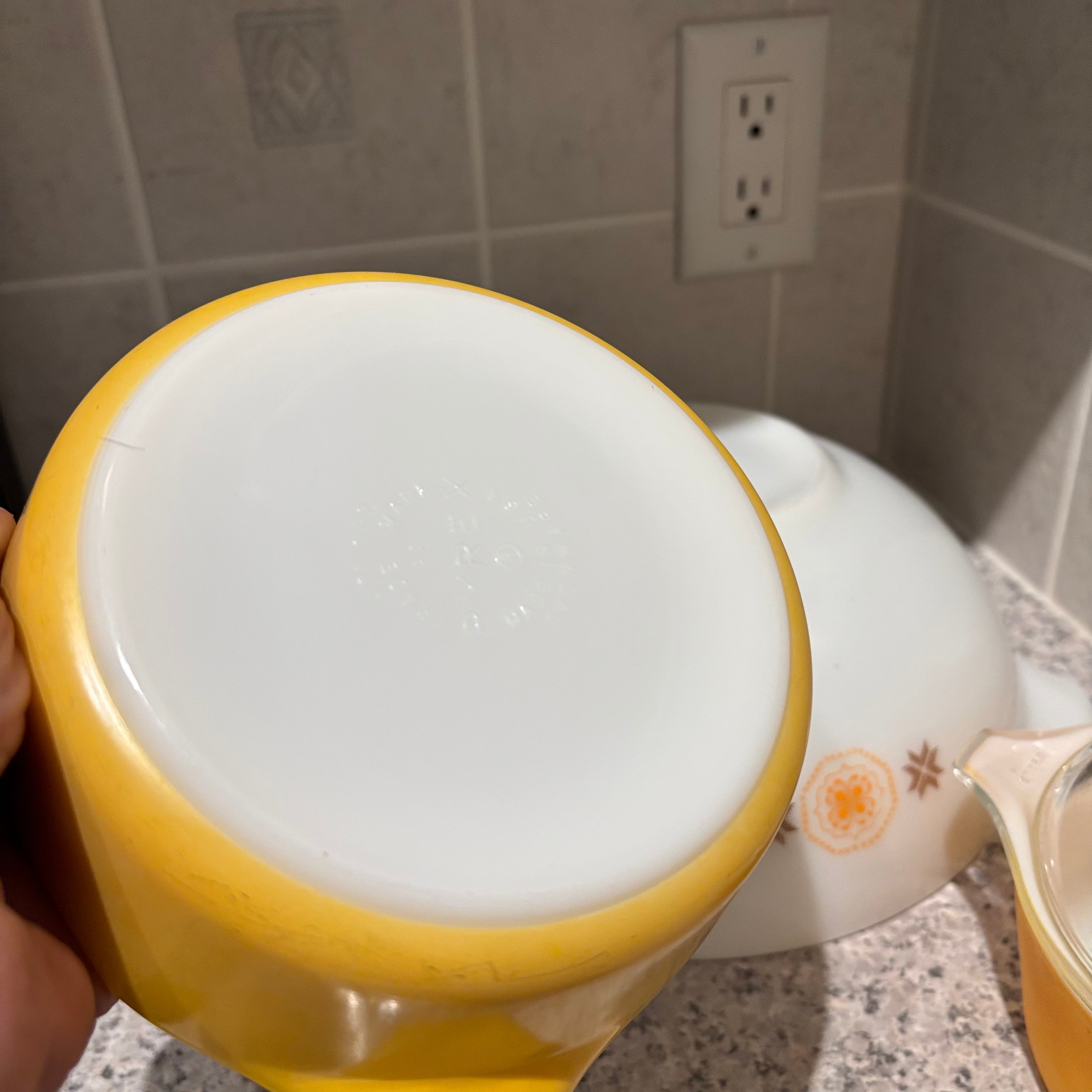 F810 Vintage Pyrex Grouping (Town & Country and Sunflower patterns)