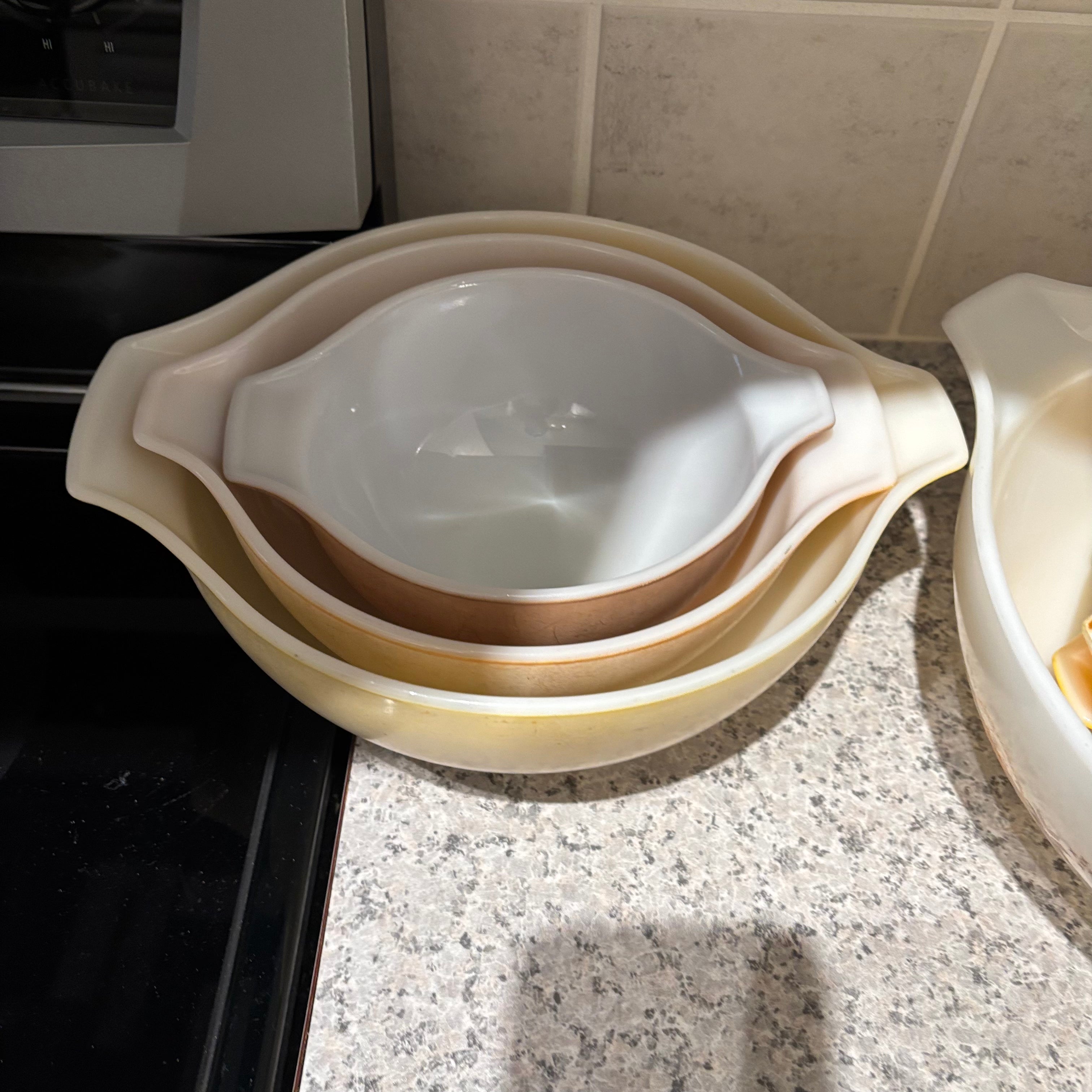 F810 Vintage Pyrex Grouping (Town & Country and Sunflower patterns)