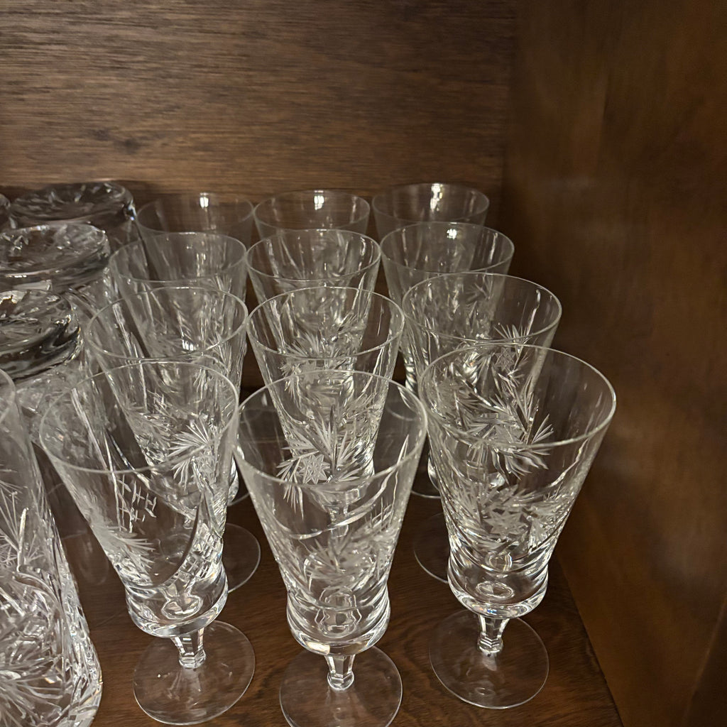 F814 Crystal Grouping (sherry glasses and more)