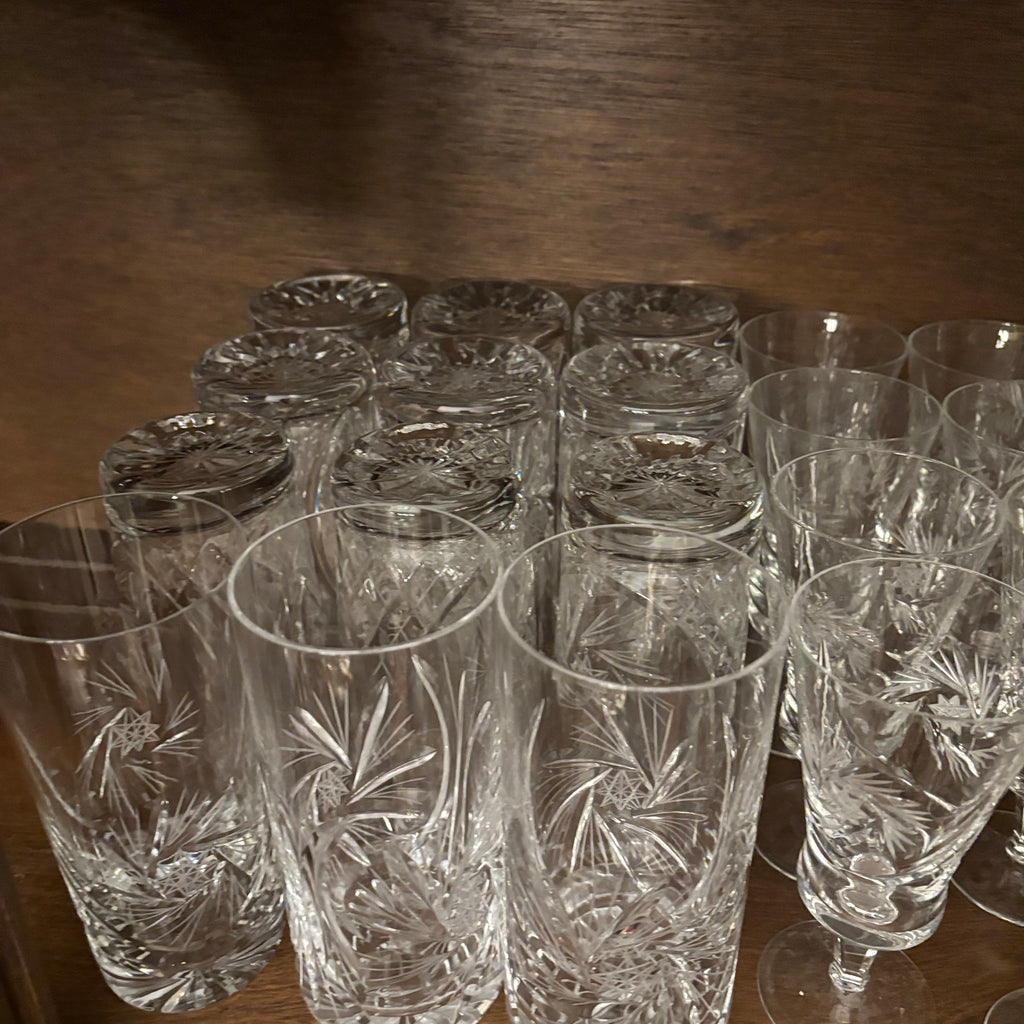 F814 Crystal Grouping (sherry glasses and more)