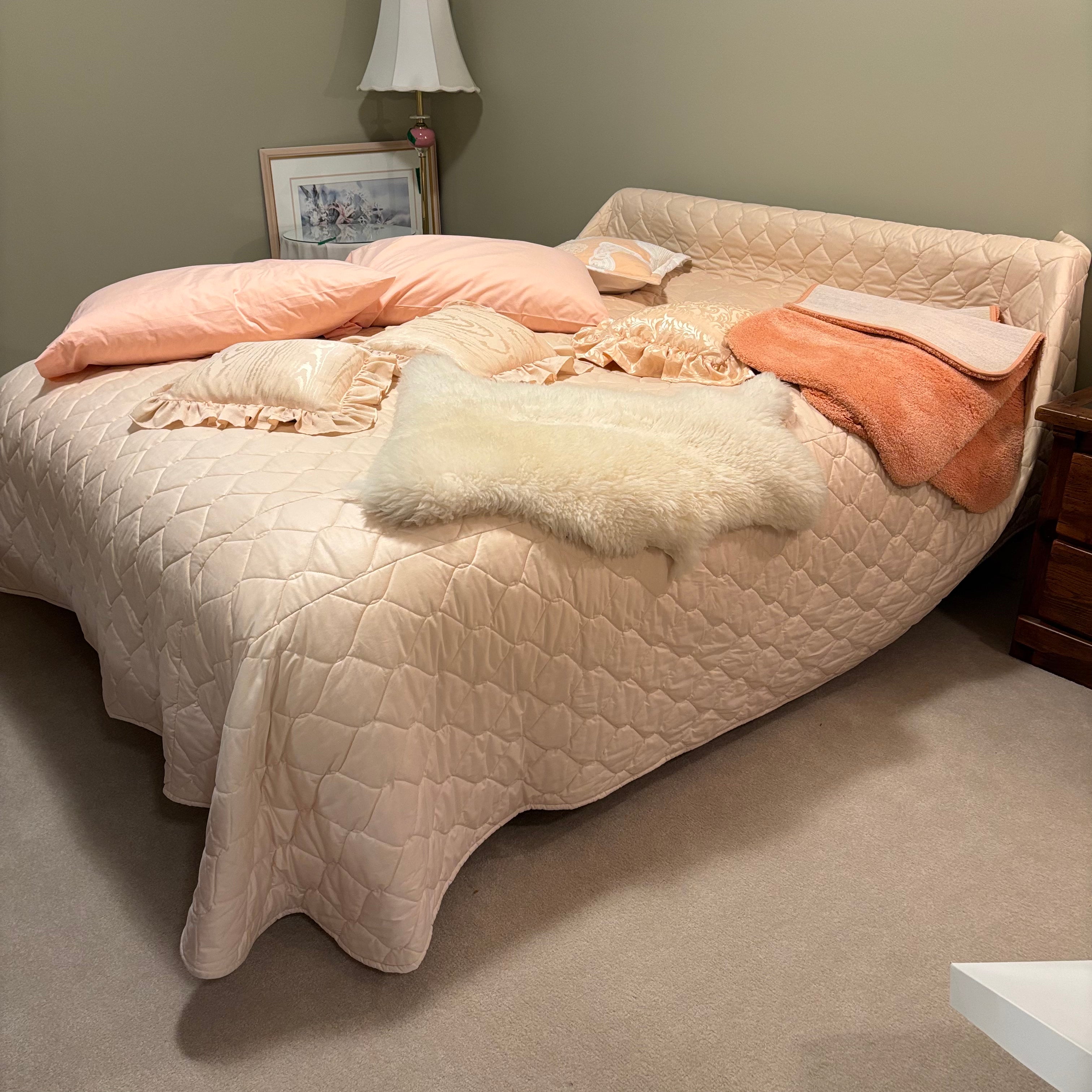F835 Peachy vintage linens grouping (linens on bed only; bed not included)