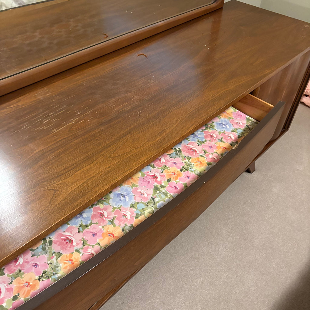 F836 Mid Century Modern Solid walnut 9 drawer dresser with mirror (water damage on top)