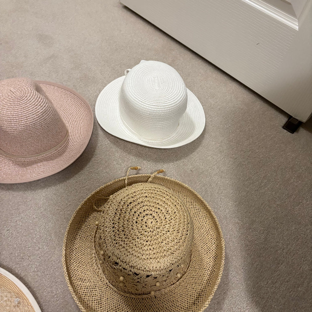 F839 Ladies hats grouping
