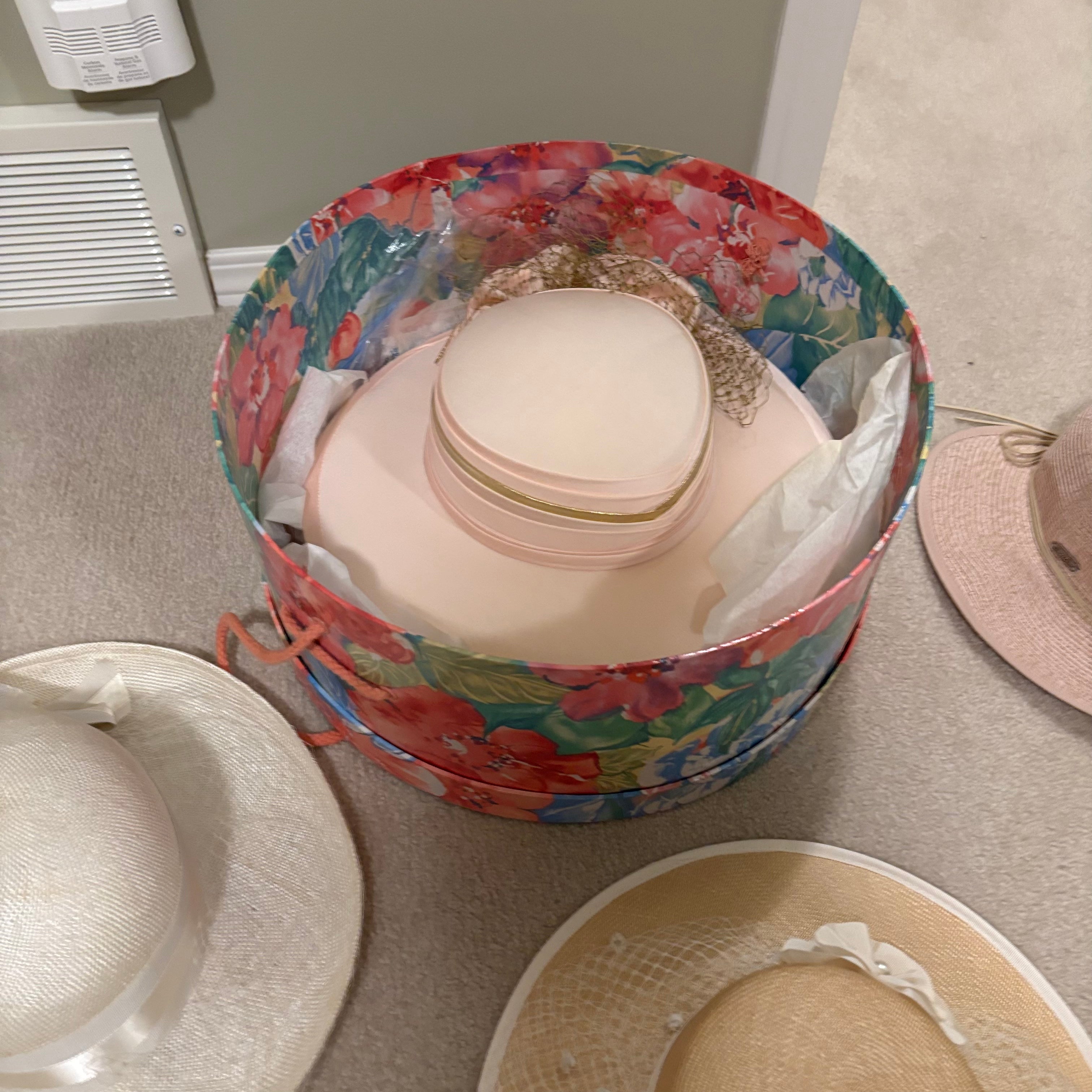 F839 Ladies hats grouping