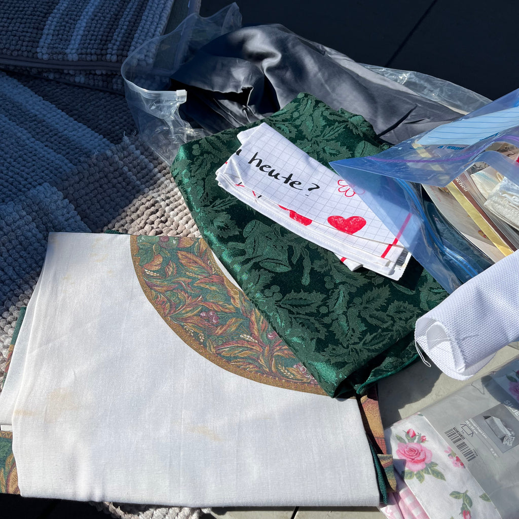 D714 Groupings of linens and flags and more (tables not included)