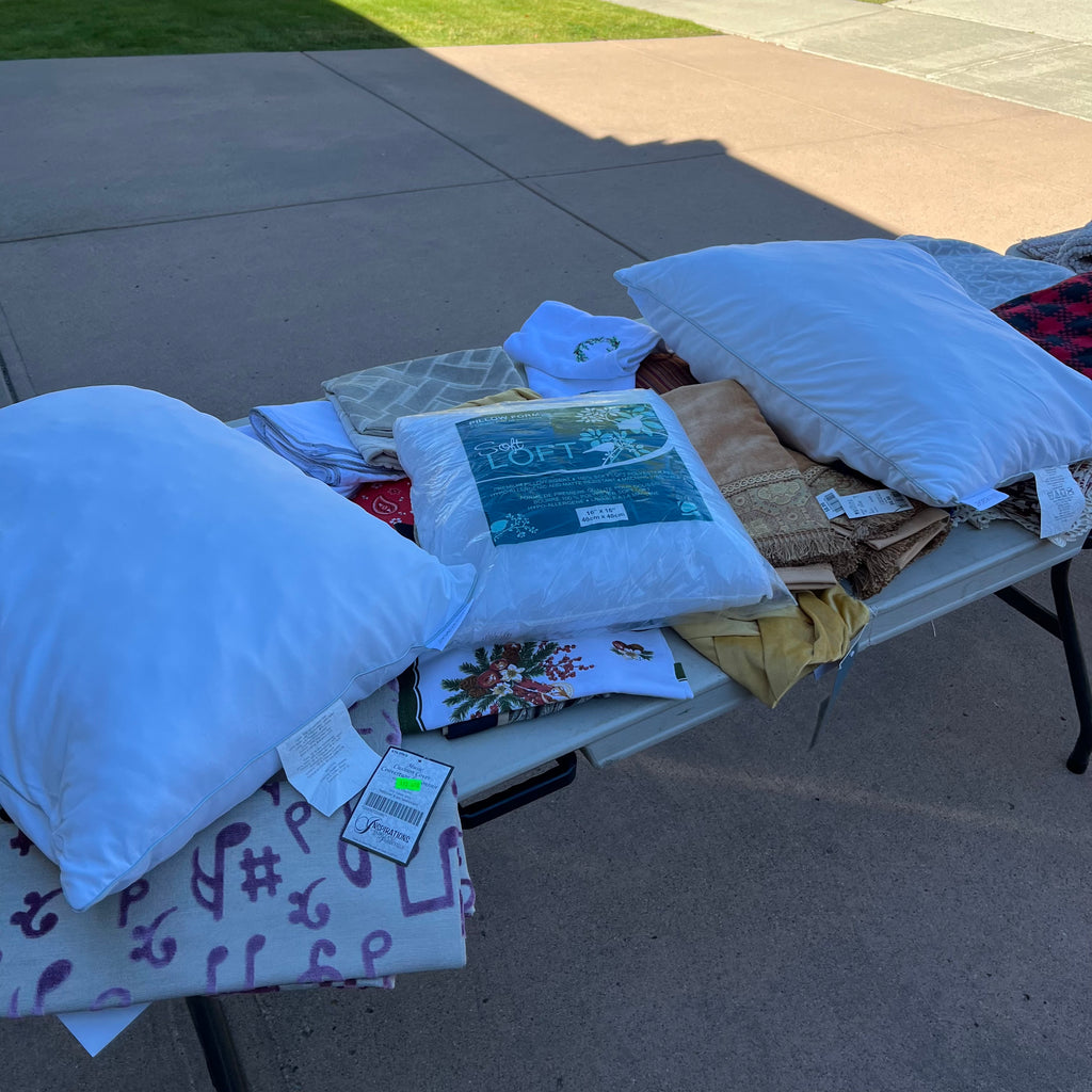 D714 Groupings of linens and flags and more (tables not included)