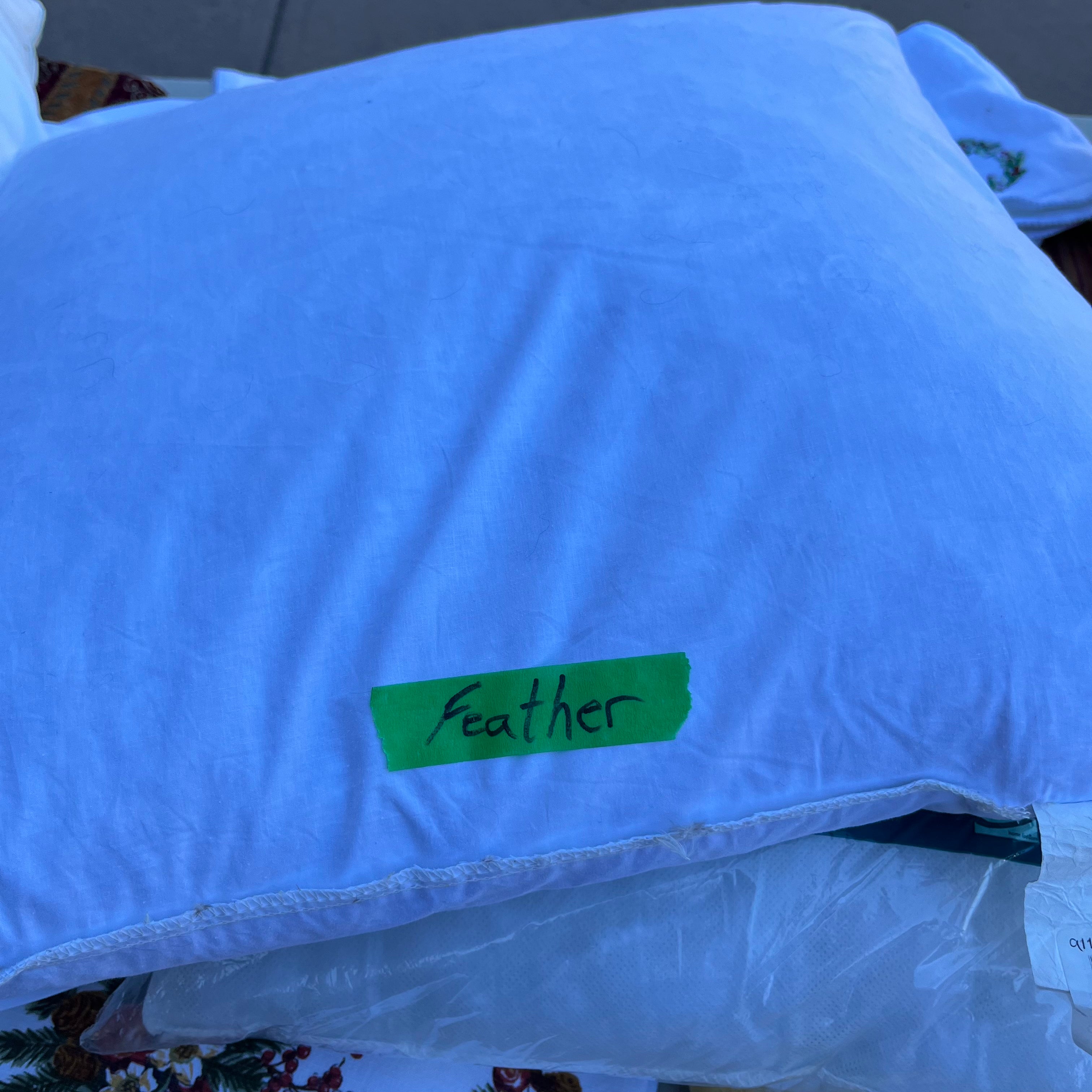 D714 Groupings of linens and flags and more (tables not included)