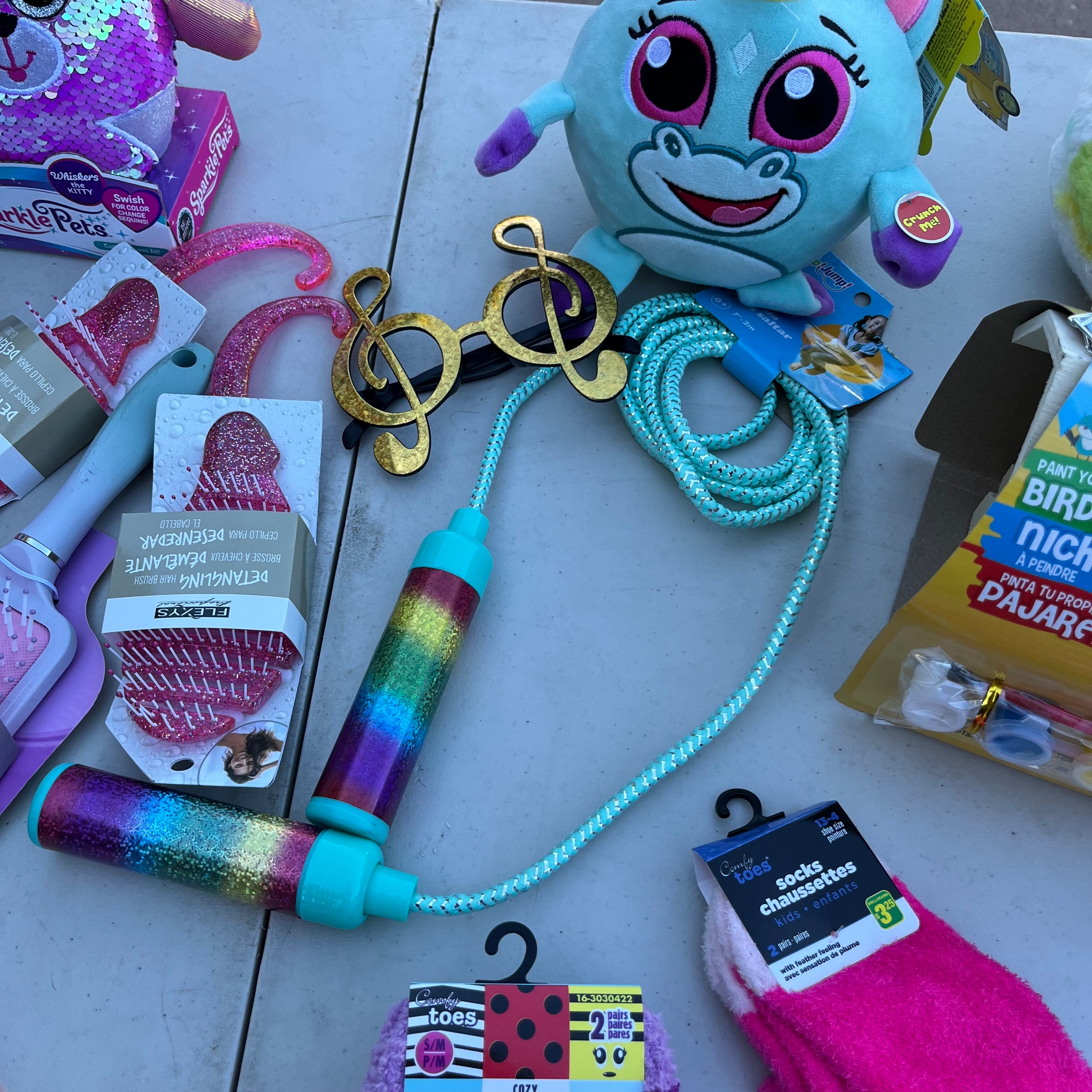 D715 Kids grouping (toys and more)