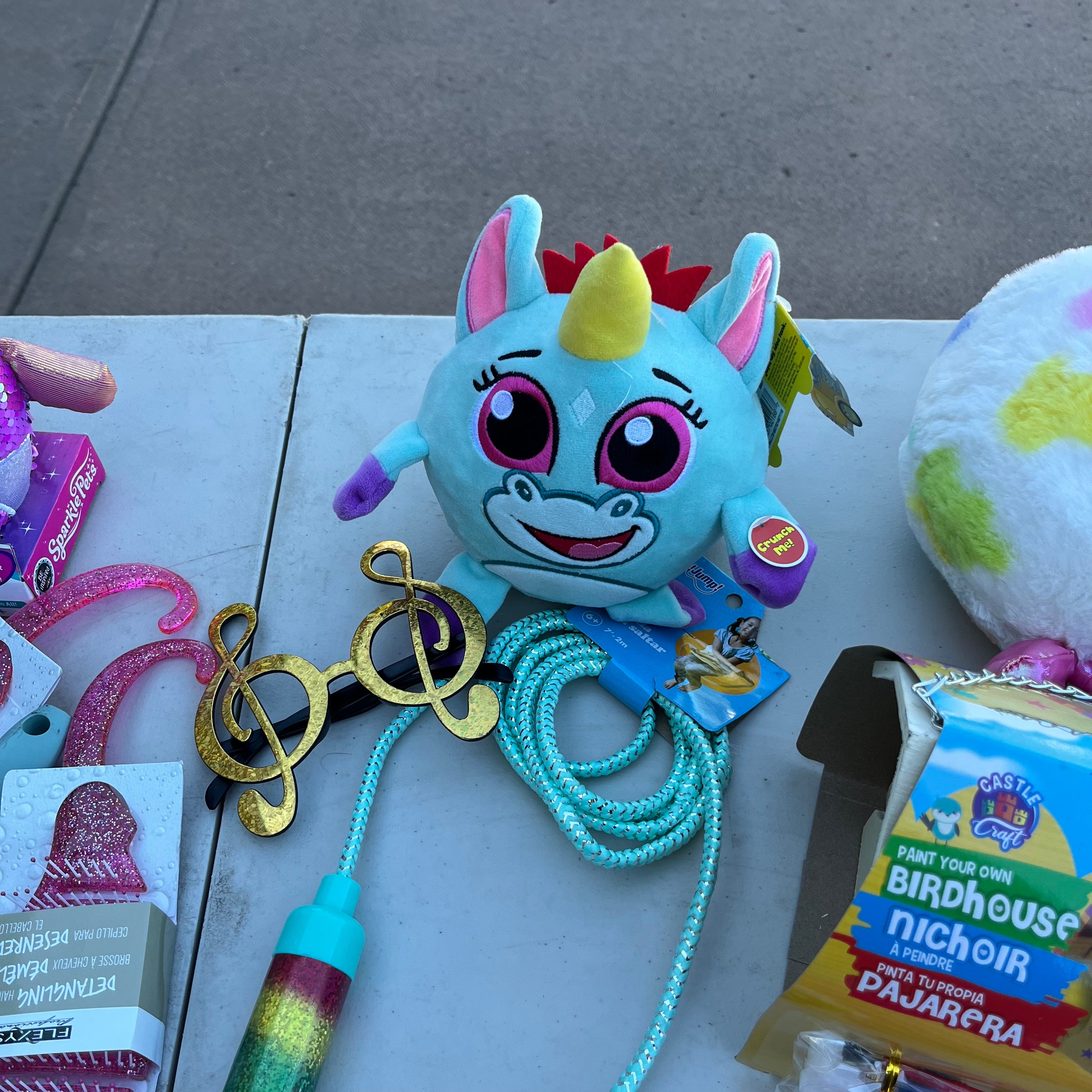 D715 Kids grouping (toys and more)