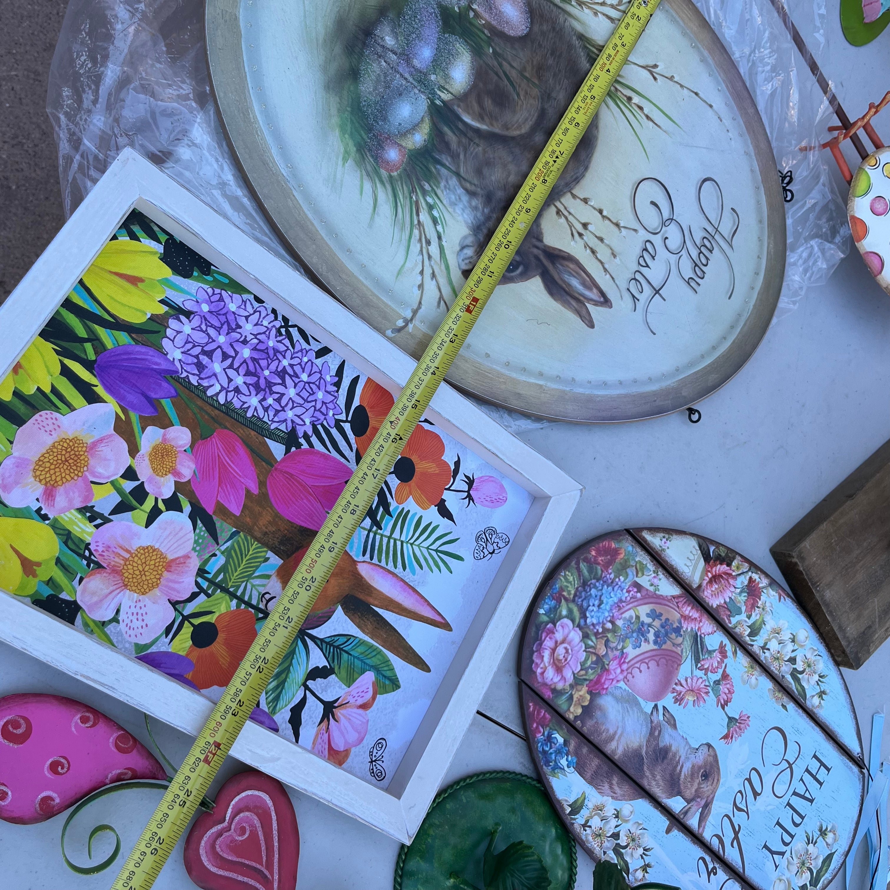 D718 Easter decor and more grouping