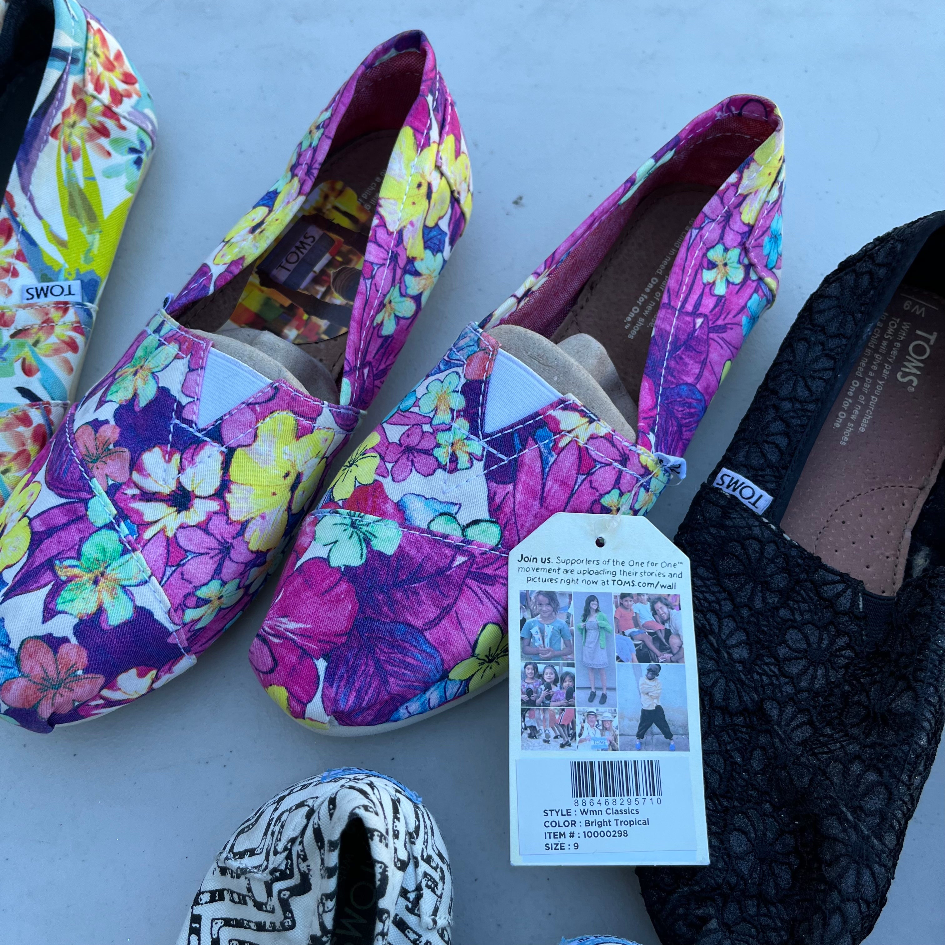 D720 Women’s shoes grouping (size 9 toms and more)