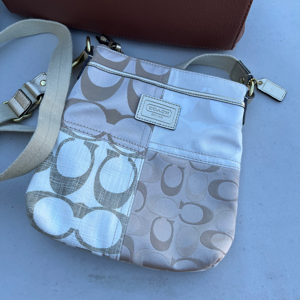 D723 Purses grouping (coach and more)