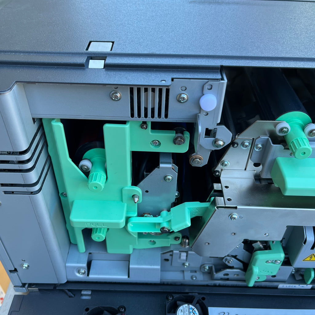 D759&729 Electronics with no power cords