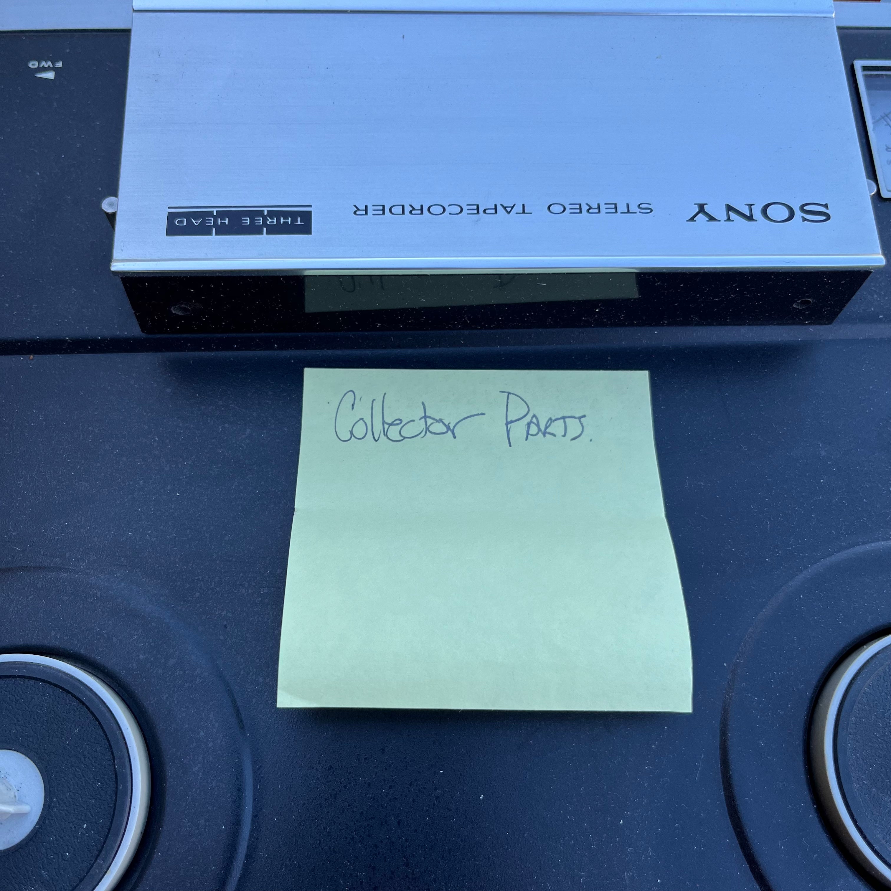 D731 Broken tape recorder