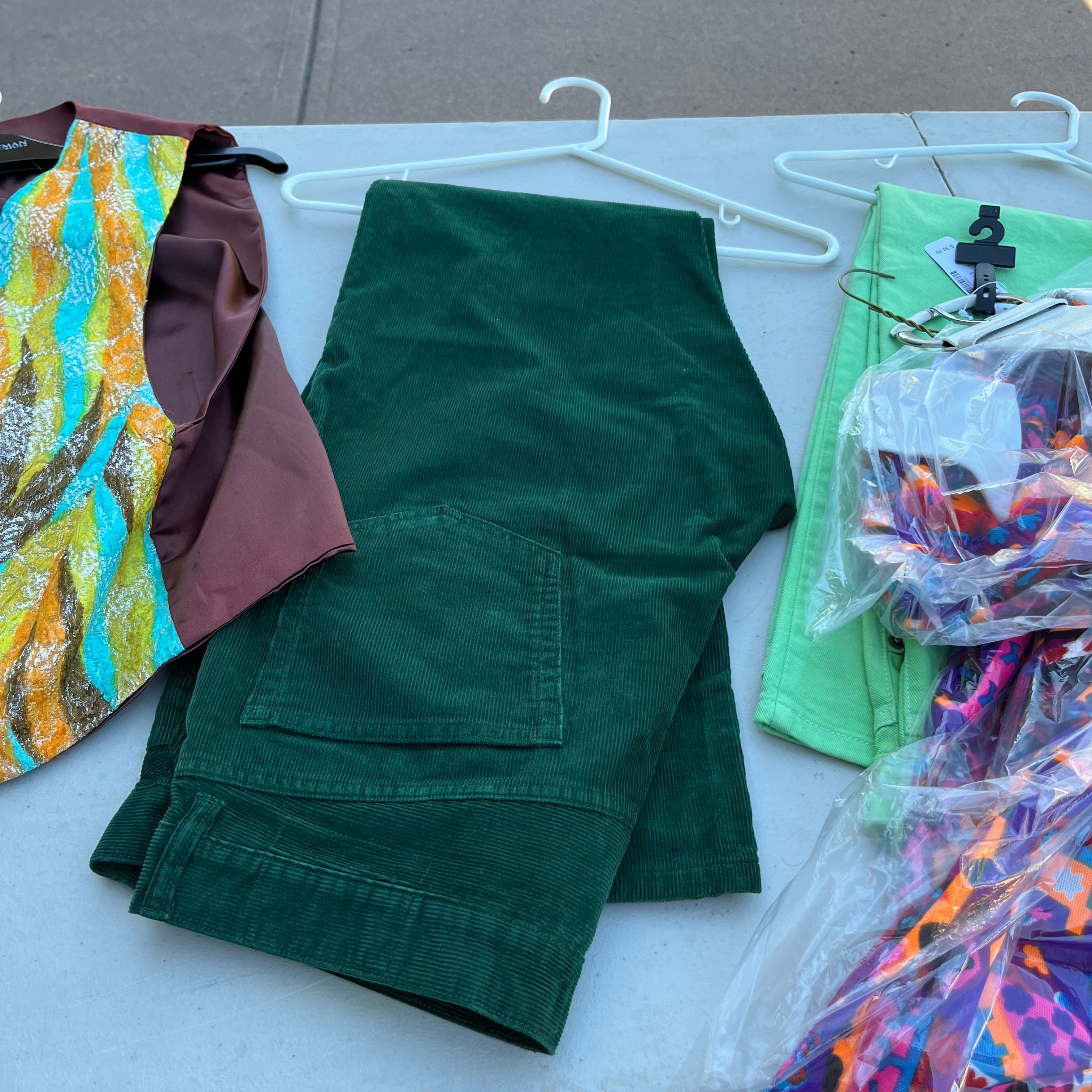 D735 Halloween costumes grouping (tie dye and more)
