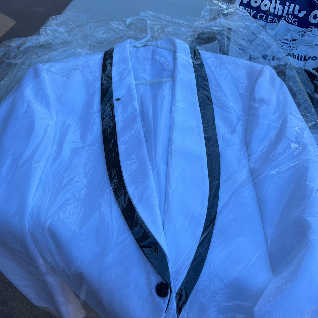 D737 Halloween costumes (suit jackets)