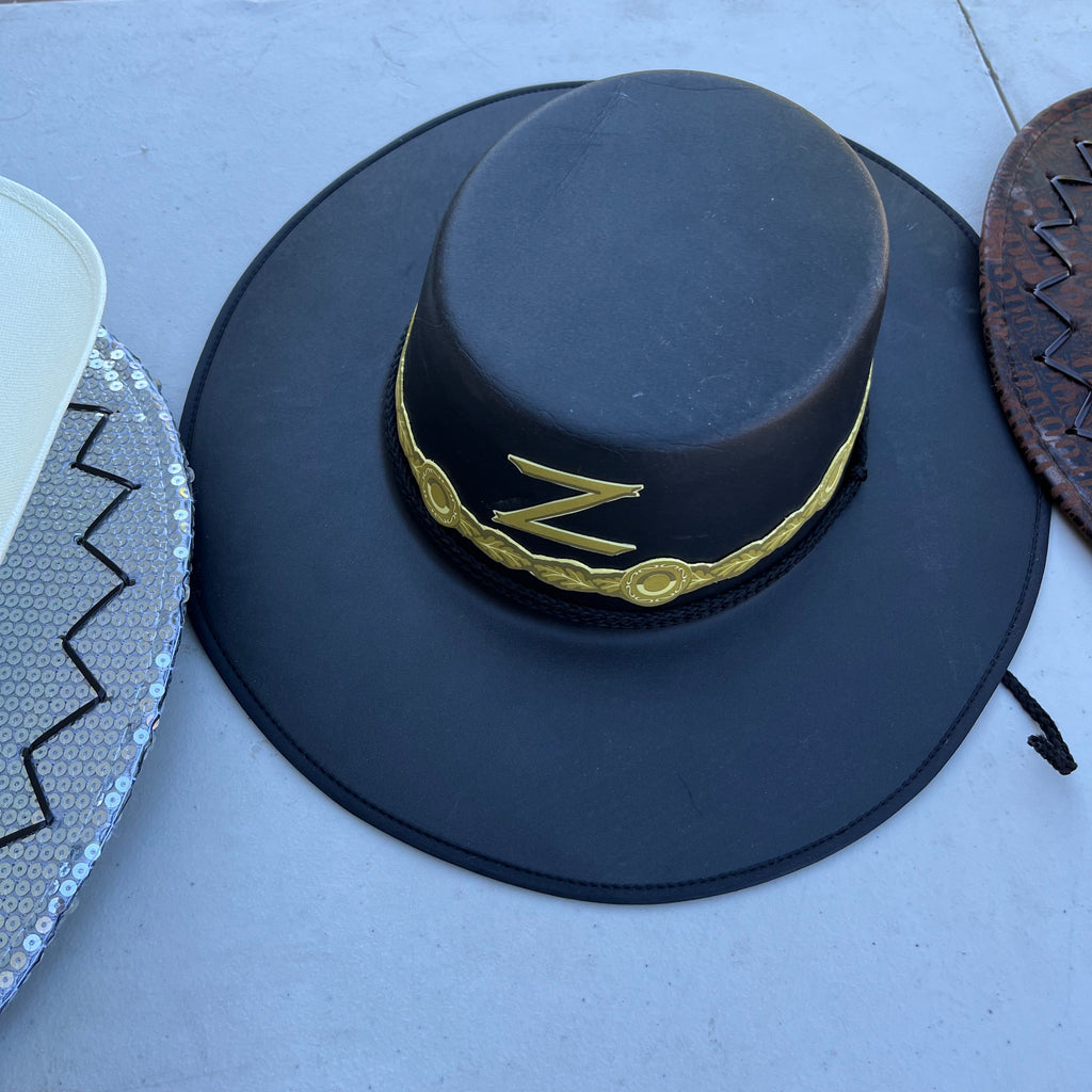 D741  Large grouping of costume hats