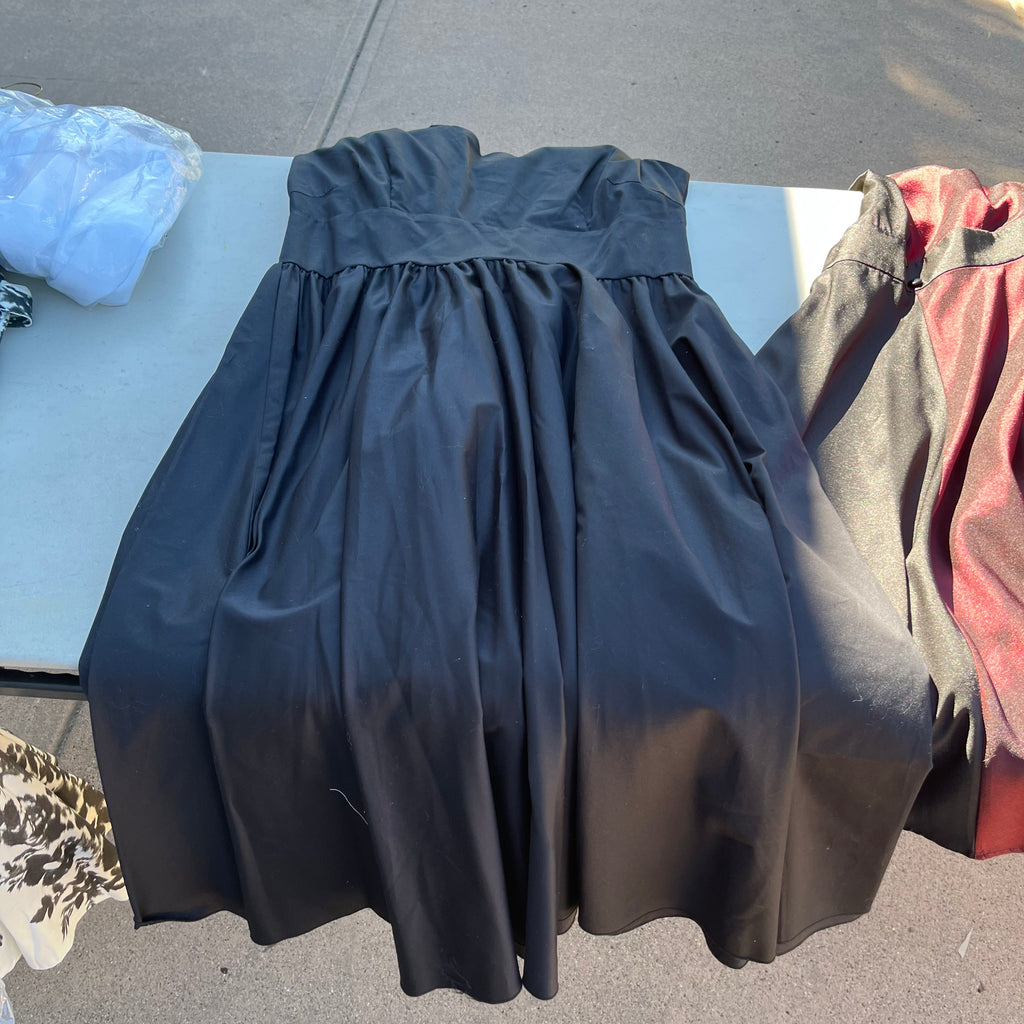 D743 Halloween costumes and accessories grouping